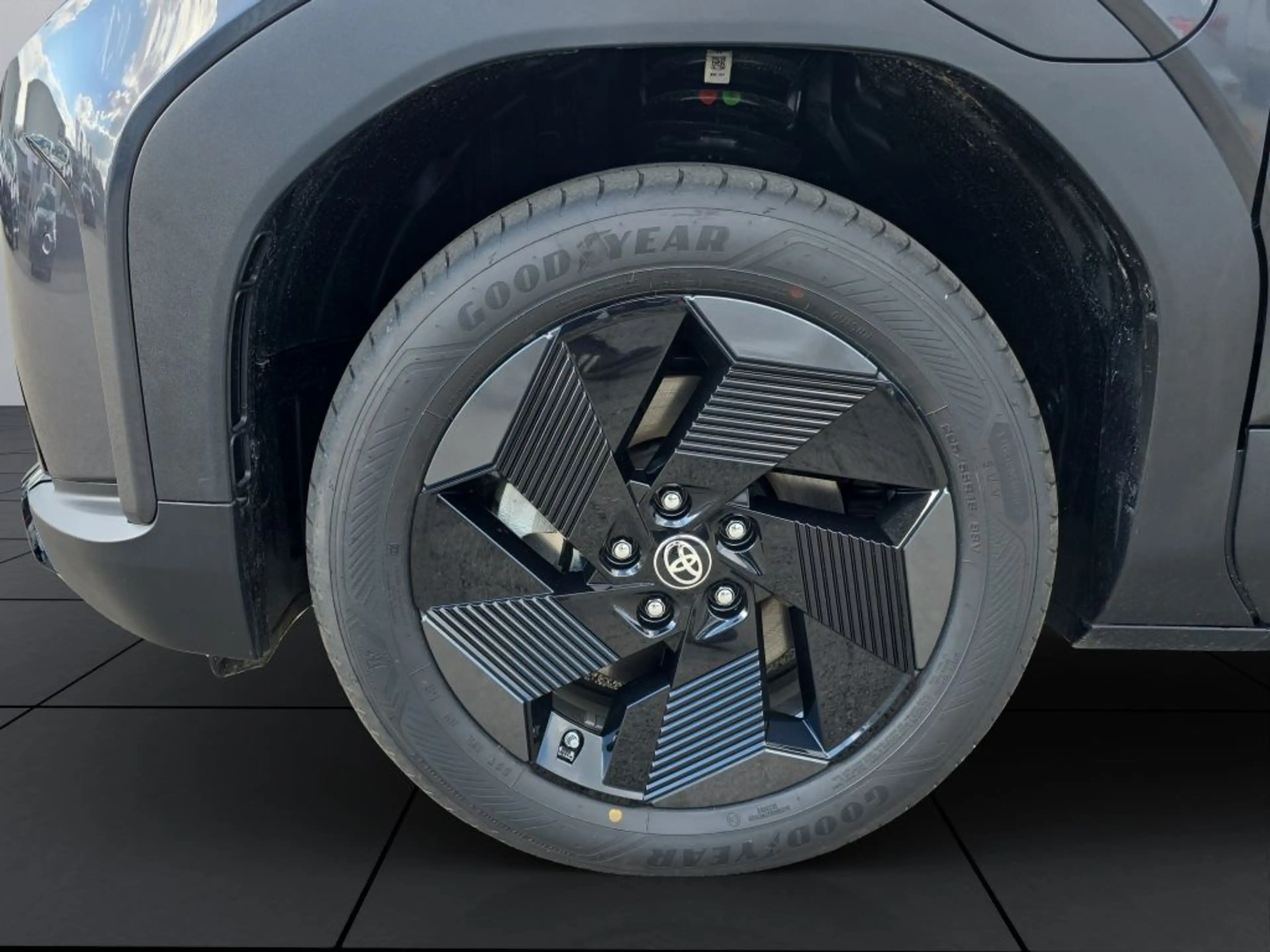 Toyota Urban Cruiser 61kWh Teamplayer — photo 23