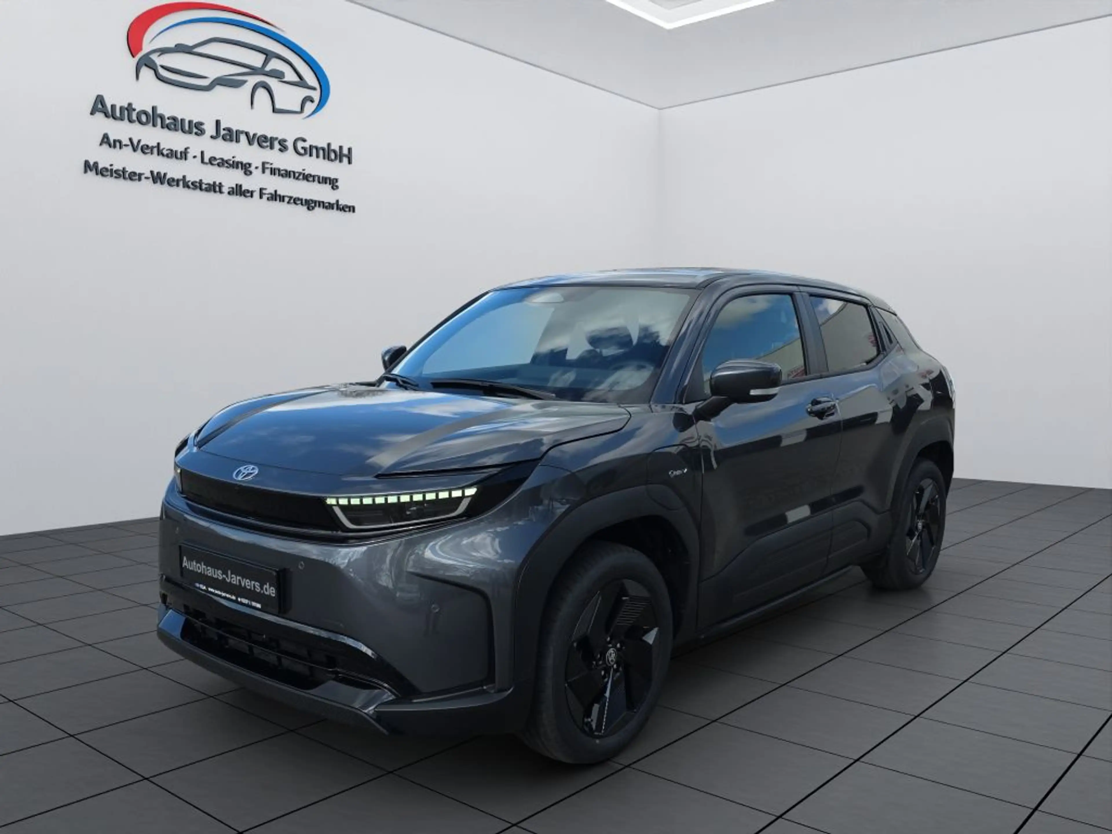Toyota Urban Cruiser 61kWh Teamplayer
