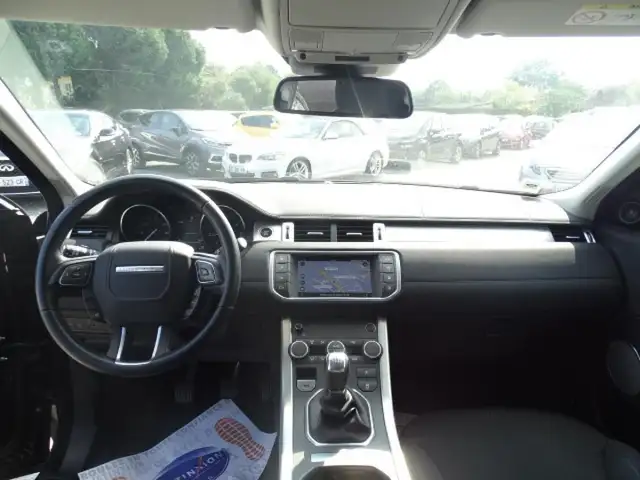 Land Rover Range Rover Evoque view 7