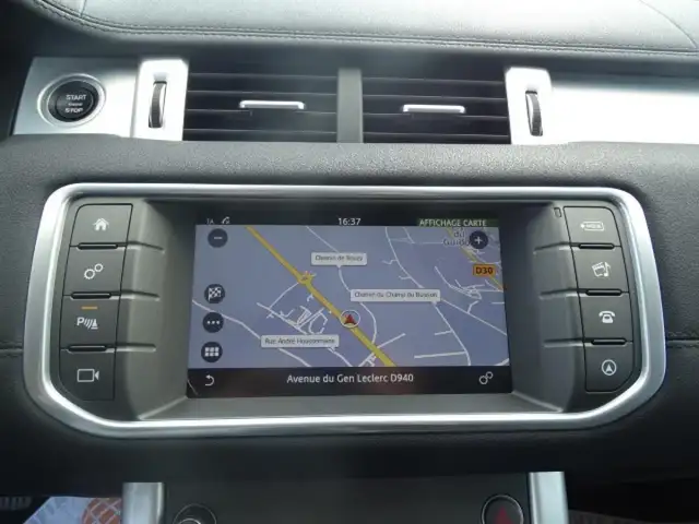 Land Rover Range Rover Evoque view 8