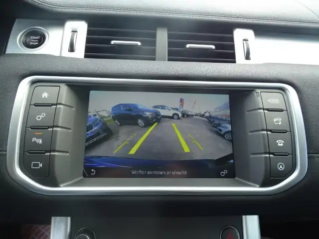 Land Rover Range Rover Evoque view 9