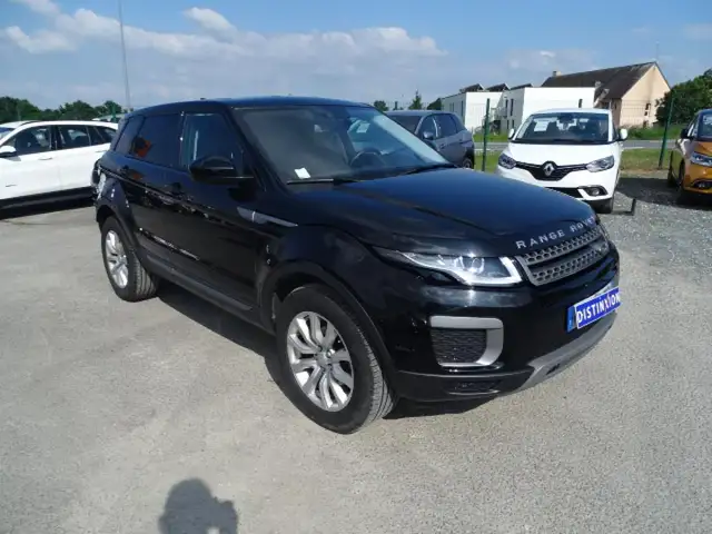 Land Rover Range Rover Evoque view 2