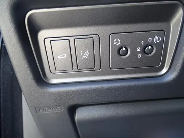 Land Rover Range Rover Evoque view 19