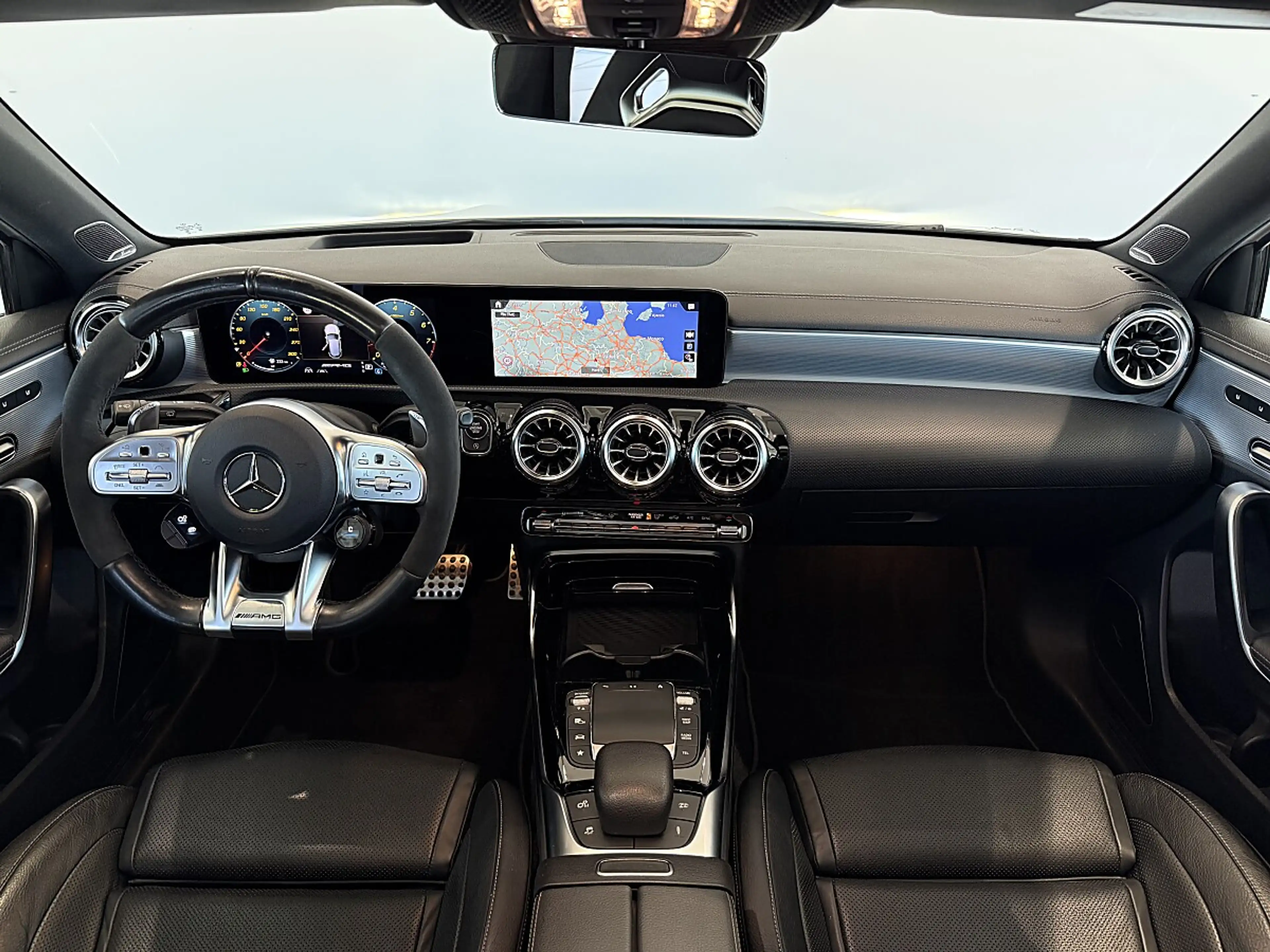Mercedes-Benz A 45 AMG S 4MATIC+ Aut.*Panorama*Memory*360°*Vollausstattung — photo 15