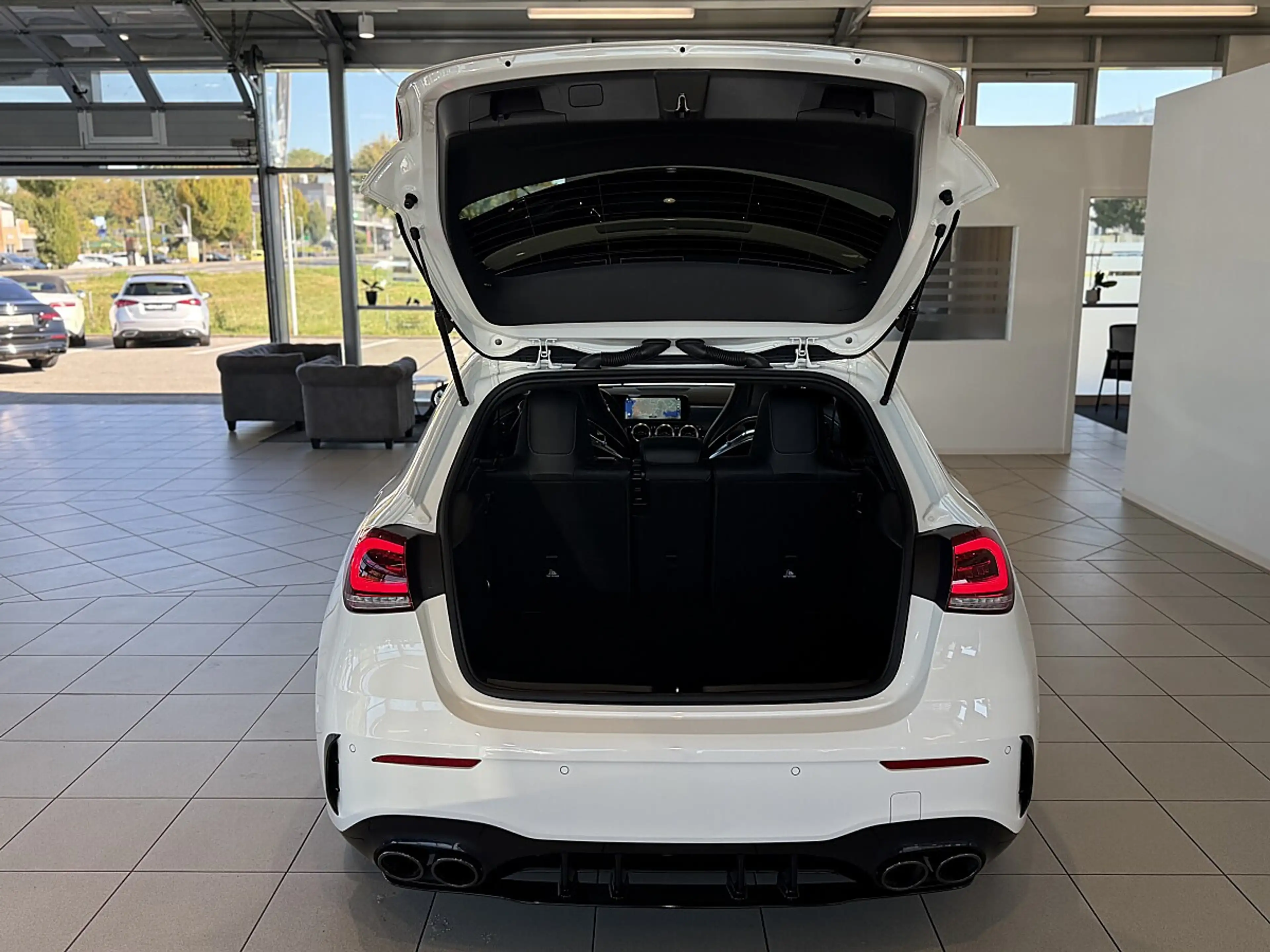 Mercedes-Benz A 45 AMG S 4MATIC+ Aut.*Panorama*Memory*360°*Vollausstattung — photo 6