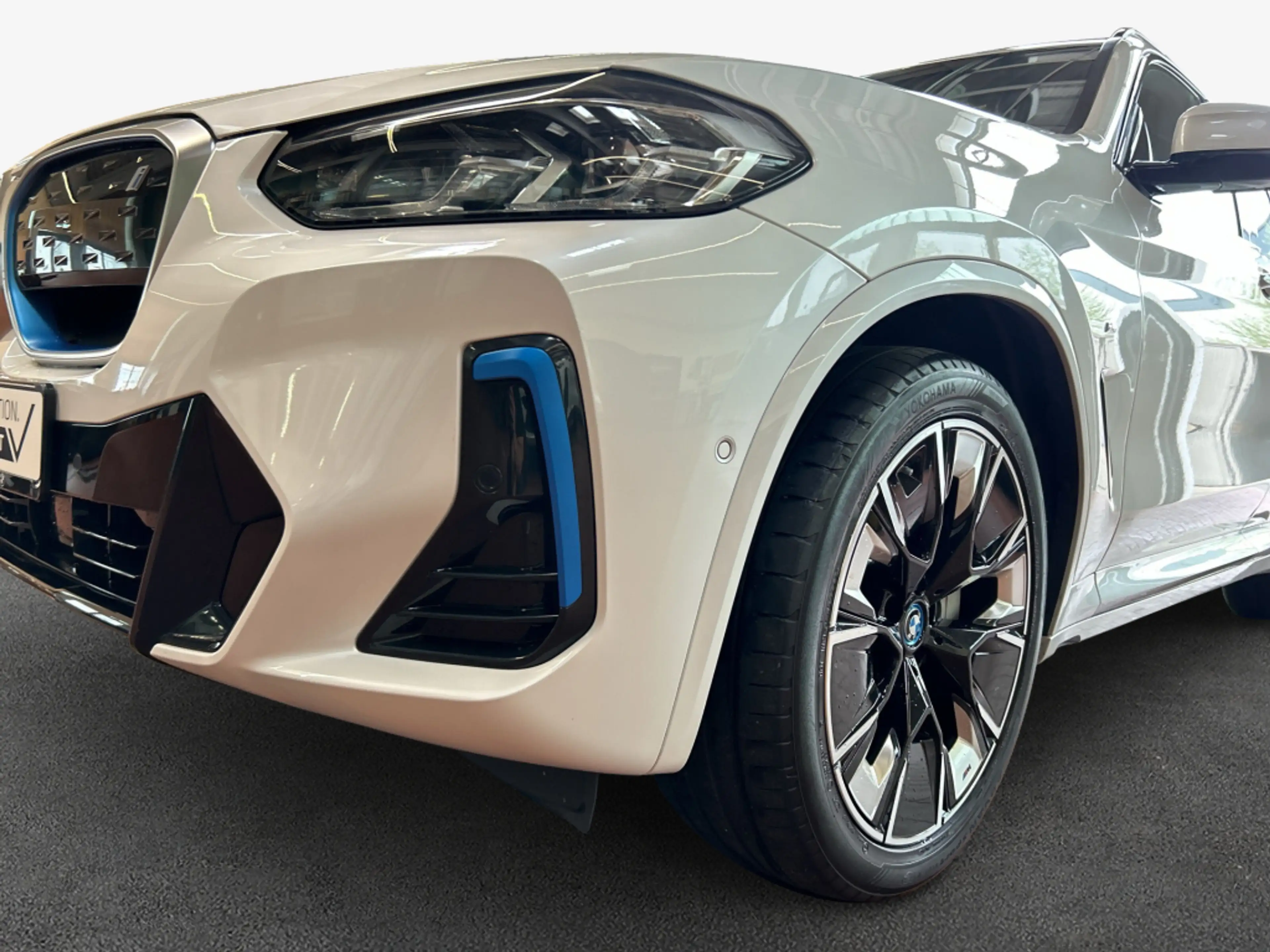 BMW iX3 Impressive, SHZ, LED, Sportsitz — photo 7