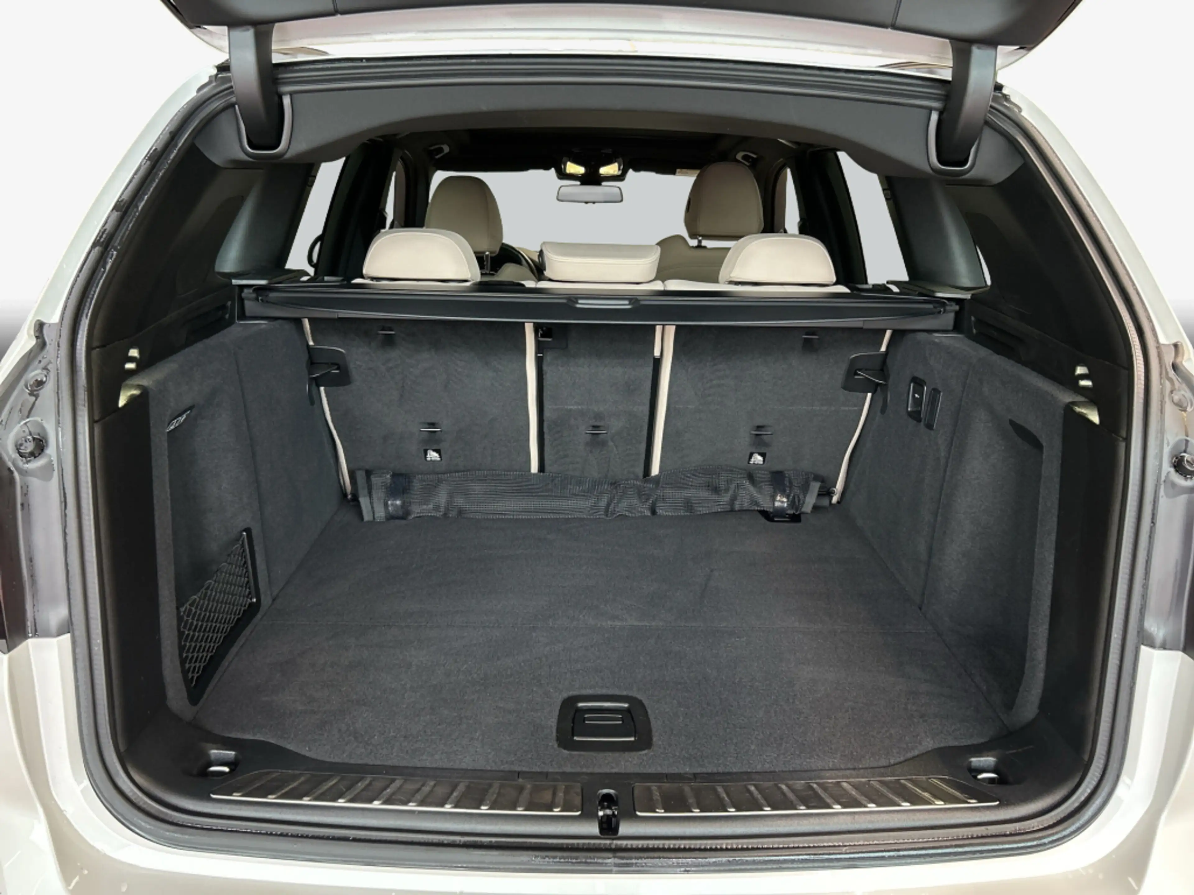 BMW iX3 Impressive, SHZ, LED, Sportsitz — photo 9