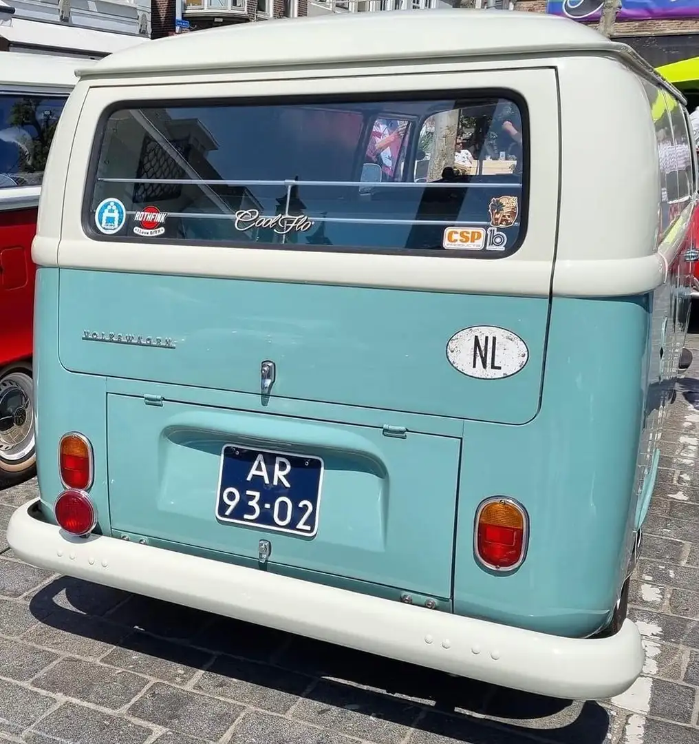 Volkswagen T2 dubbeldeurs panel met slaapbank Grün - 2