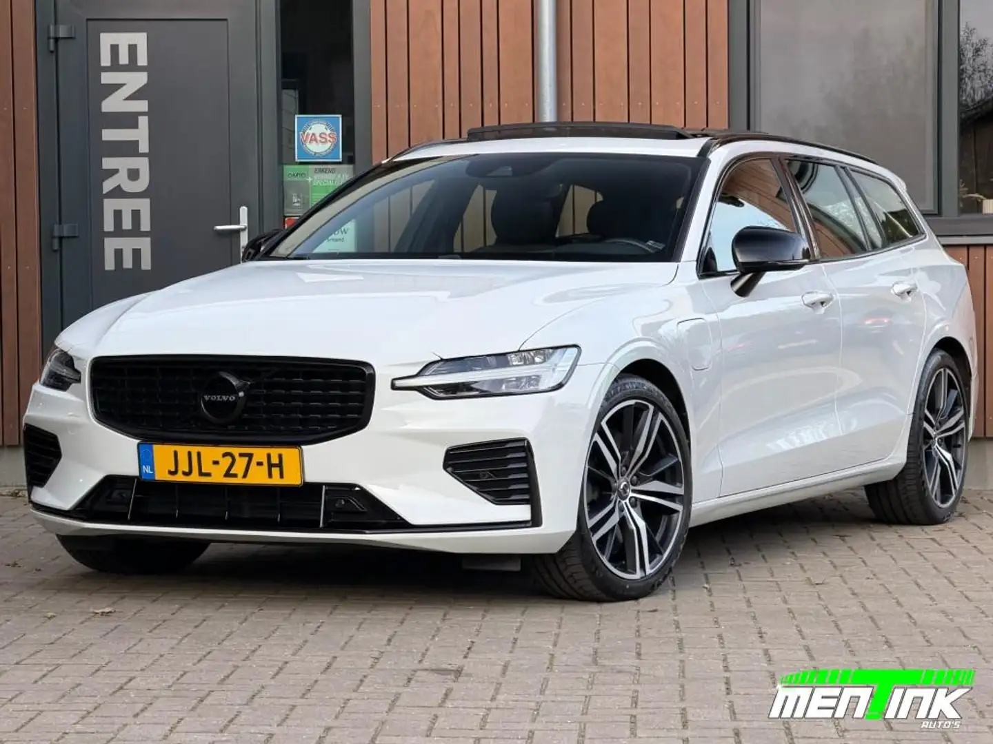 Volvo V60 2.0 T8 TE AWD R-DESIGN Pano Head-up Camera 19 inc Weiß - 1