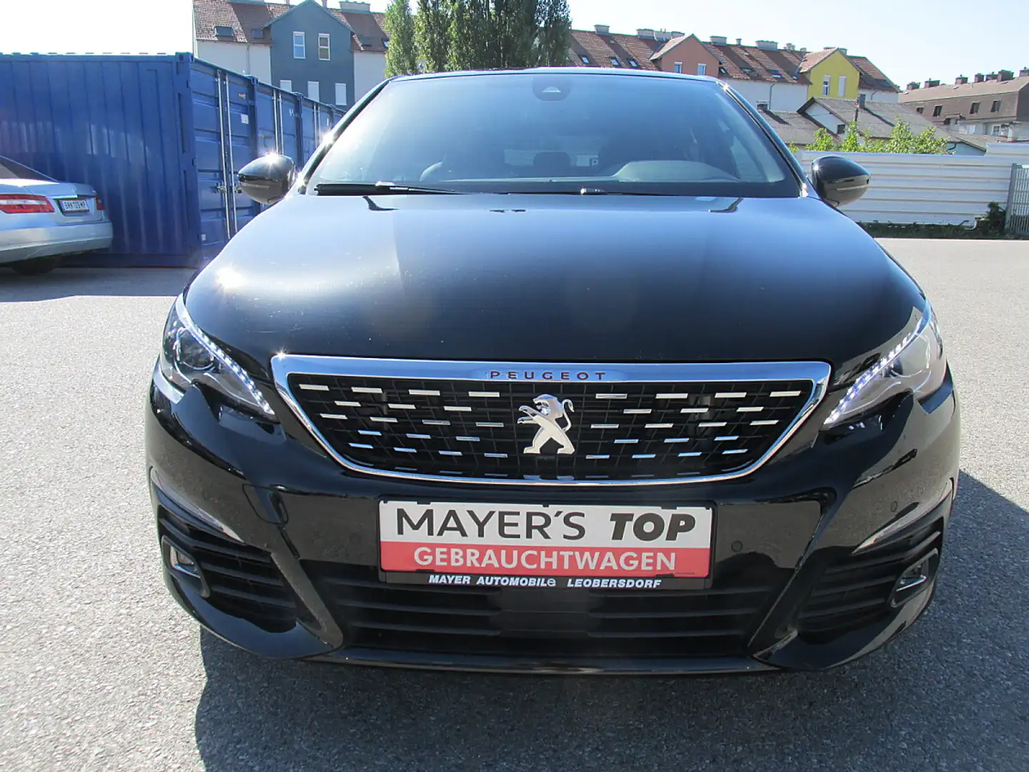 Peugeot 308 GT Line Schwarz - 2