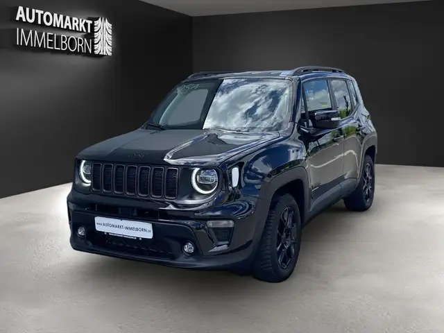 Jeep Renegade view 4