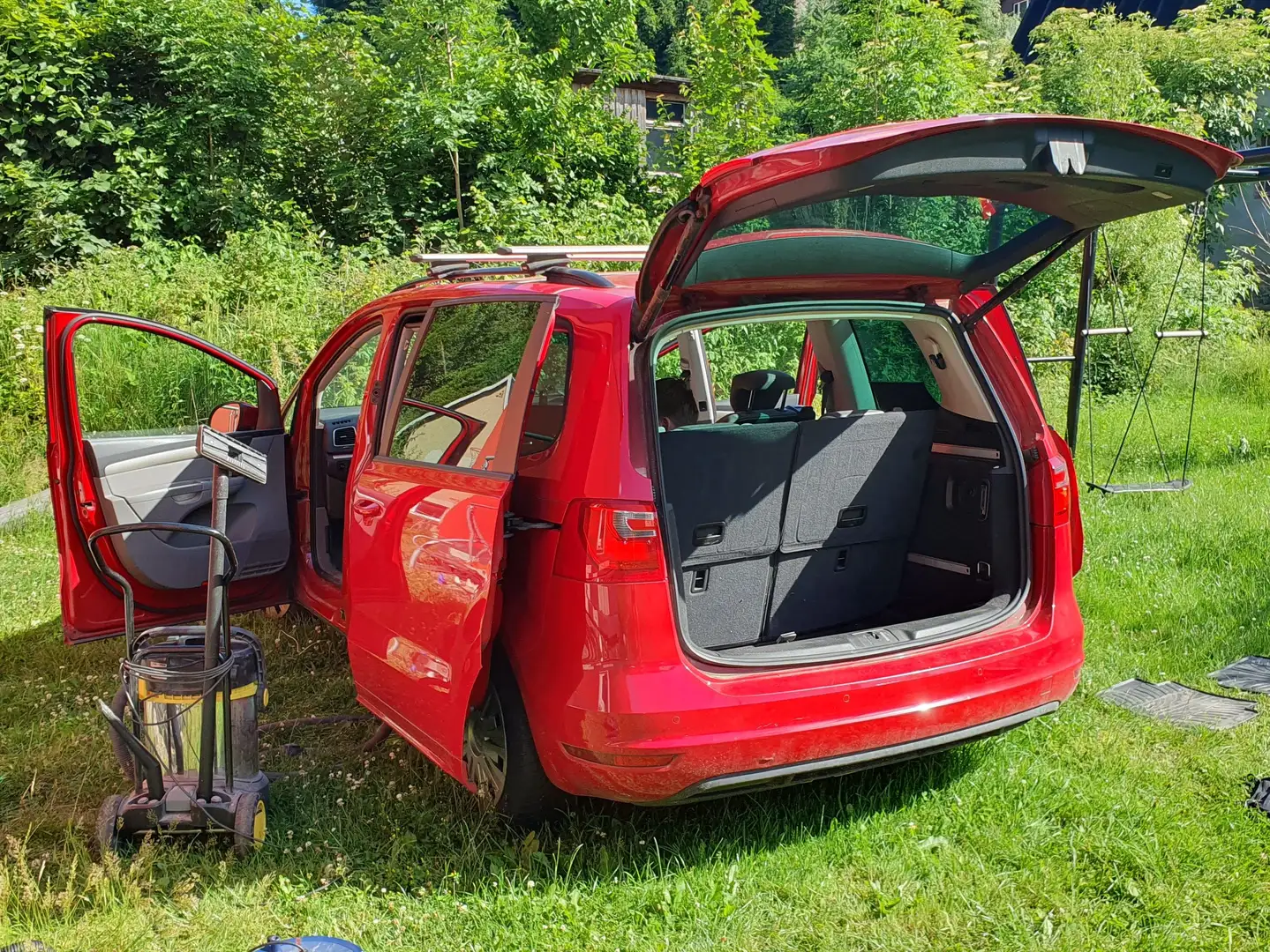 SEAT Alhambra Alhambra Diesel 2.0 TDI (Ecomotive) Start Červená - 1