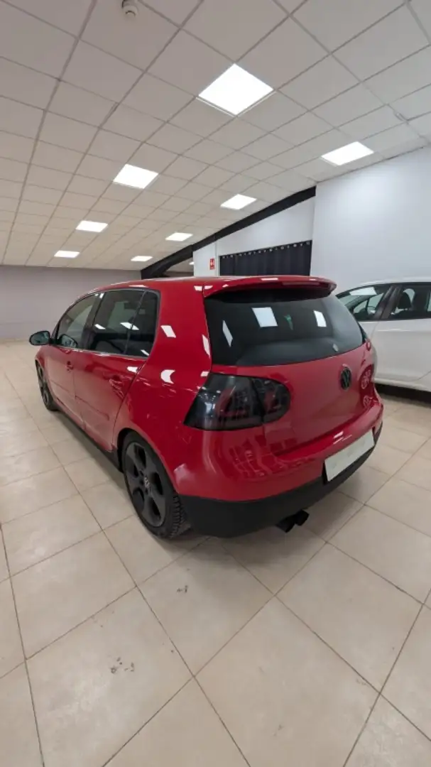 Volkswagen Golf GTI 2.0 TFSI Piros - 2