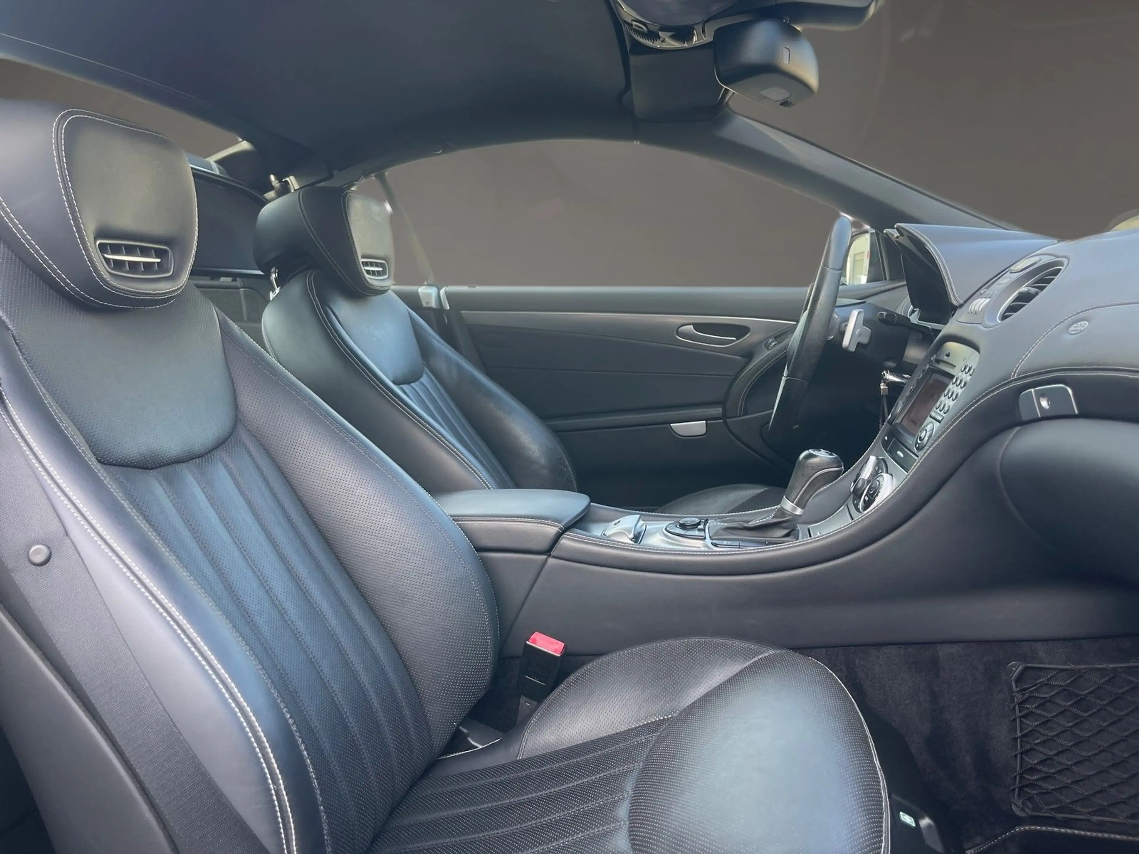 Mercedes-Benz SL 500 Sport-Paket HarmanKardon Navi Sitzheizung — photo 12