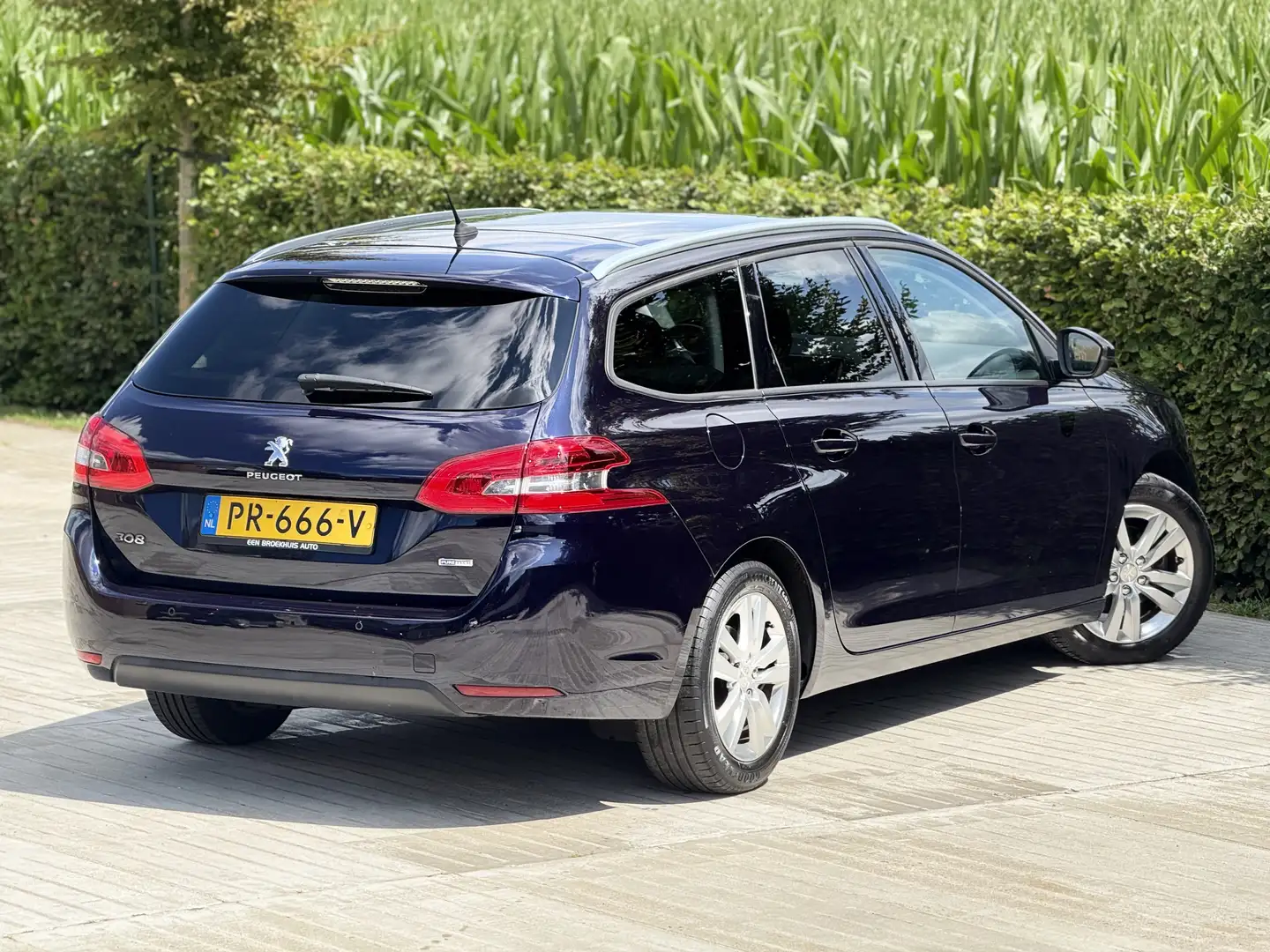 Peugeot 308 1.2 PureT.Blue Lion Pano Navi Netjes Nap Lmv Cruis Blauw - 2