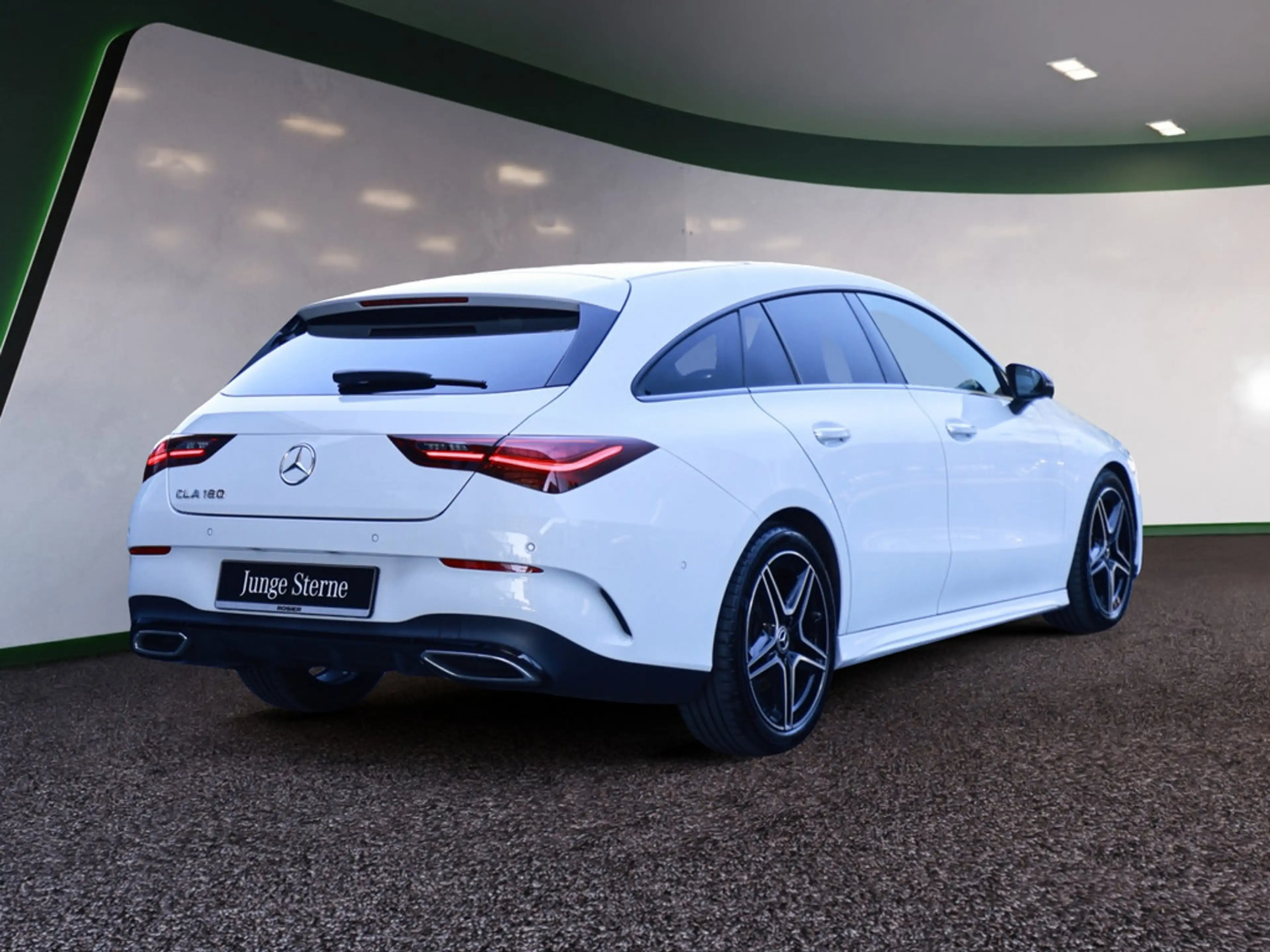 Mercedes-Benz CLA 180 SB AMG Sport Premium+ NIGHT ACC PANO — photo 5