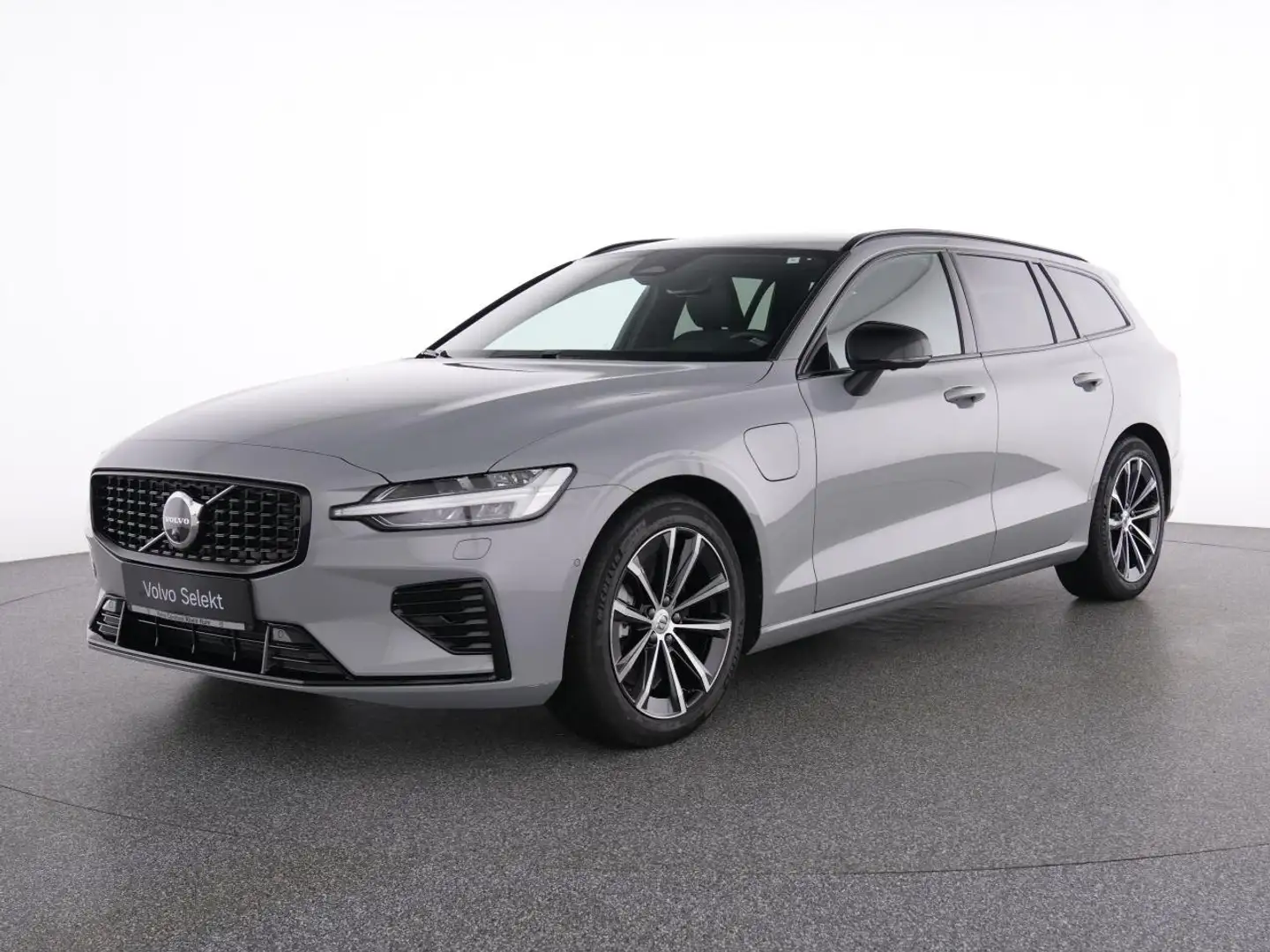 Volvo V60 T6 Recharge AWD PlusDark+AHK+360°+STANDHZ+LM Grigio - 2