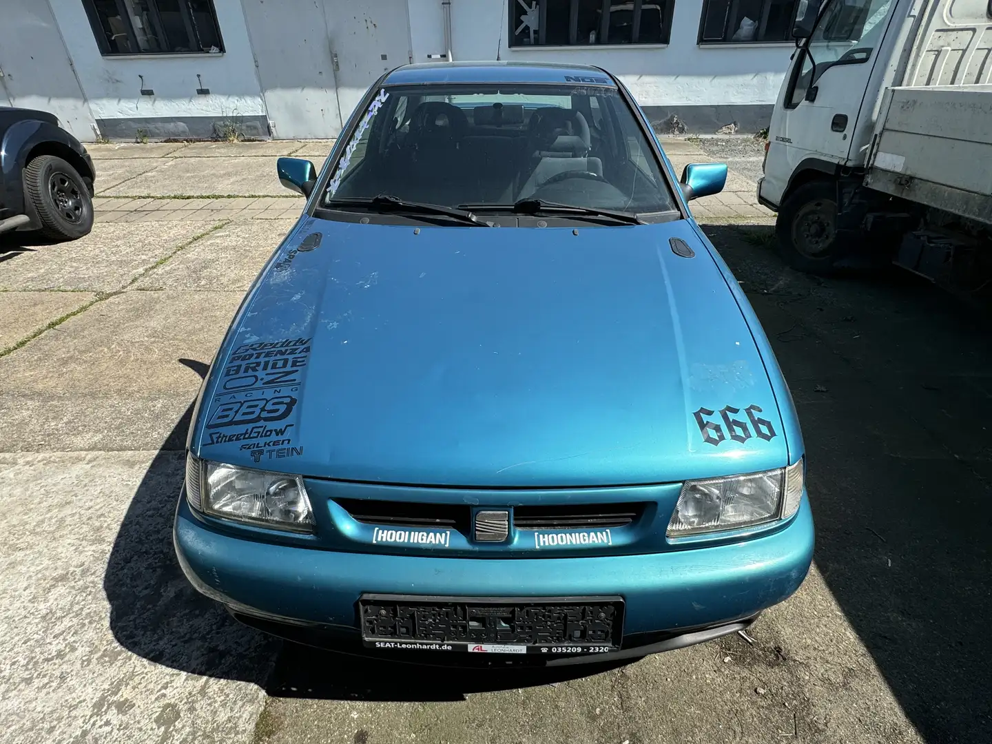 SEAT Cordoba 1.6i MPi SX Bleu - 1