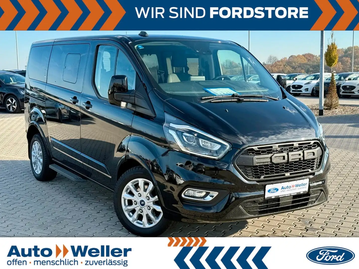 Ford Tourneo Custom 2.0 TDCi L1 Titanium Bi-Xenon Schwarz - 1