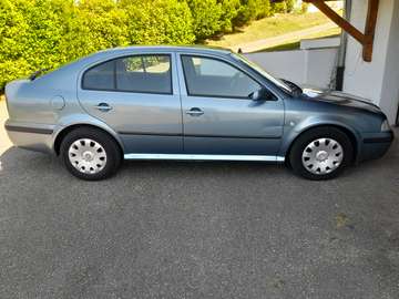 Octavia Tour 1.9 TDI 100