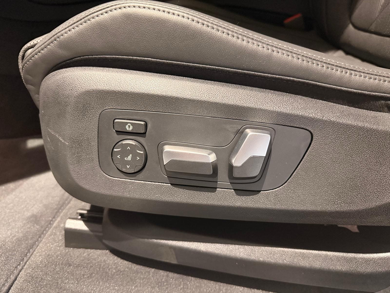 BMW X6 xDrive30d M Sport Pro — photo 15