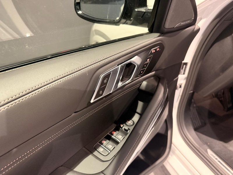 BMW X6 xDrive30d M Sport Pro — photo 13
