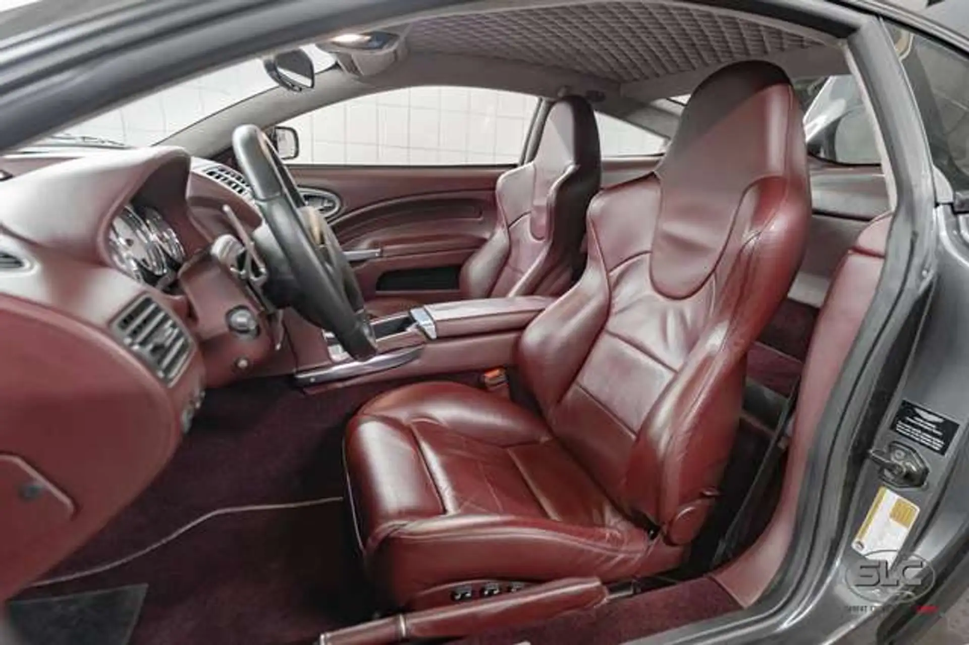 애스턴마틴 뱅퀴시 Coupe 2007 블랙 사진 6