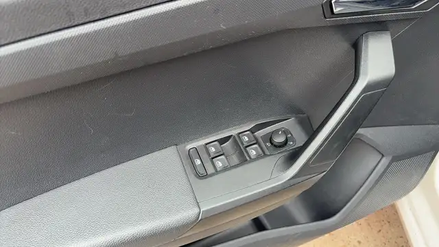 SEAT Ibiza view 5