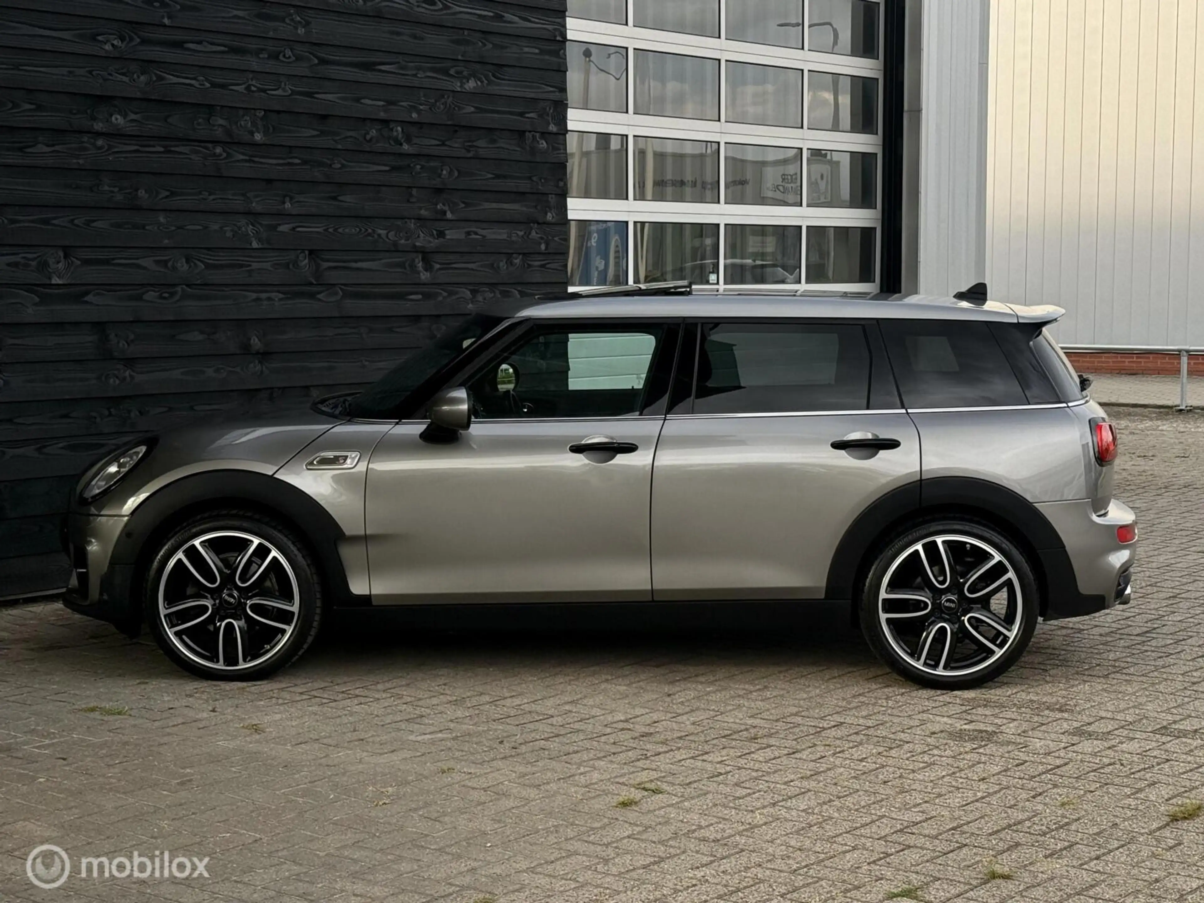 MINI Cooper S Clubman 2.0 Chili | JCW pakket | Pano | Leder — photo 3