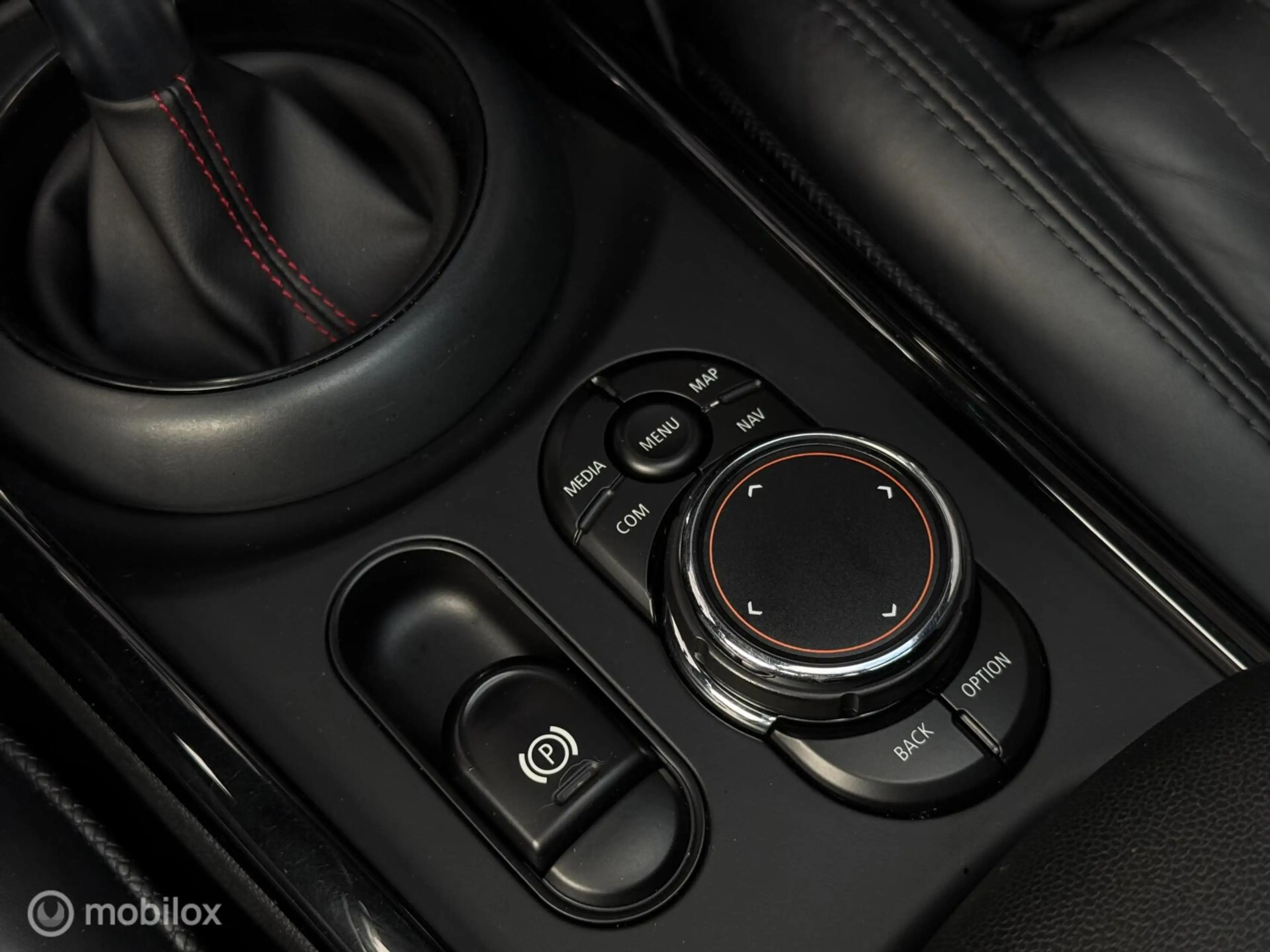 MINI Cooper S Clubman 2.0 Chili | JCW pakket | Pano | Leder — photo 14