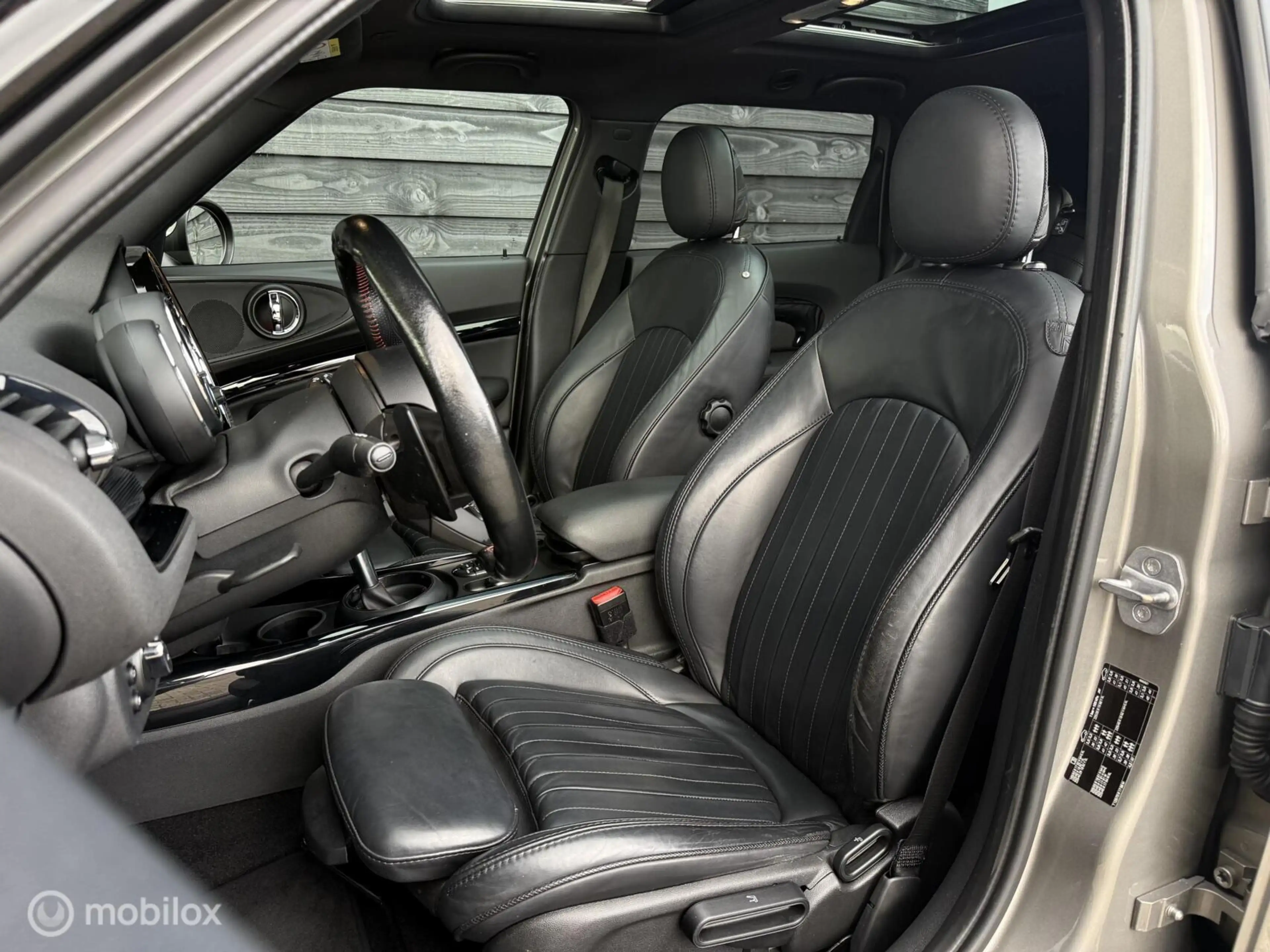 MINI Cooper S Clubman 2.0 Chili | JCW pakket | Pano | Leder — photo 5