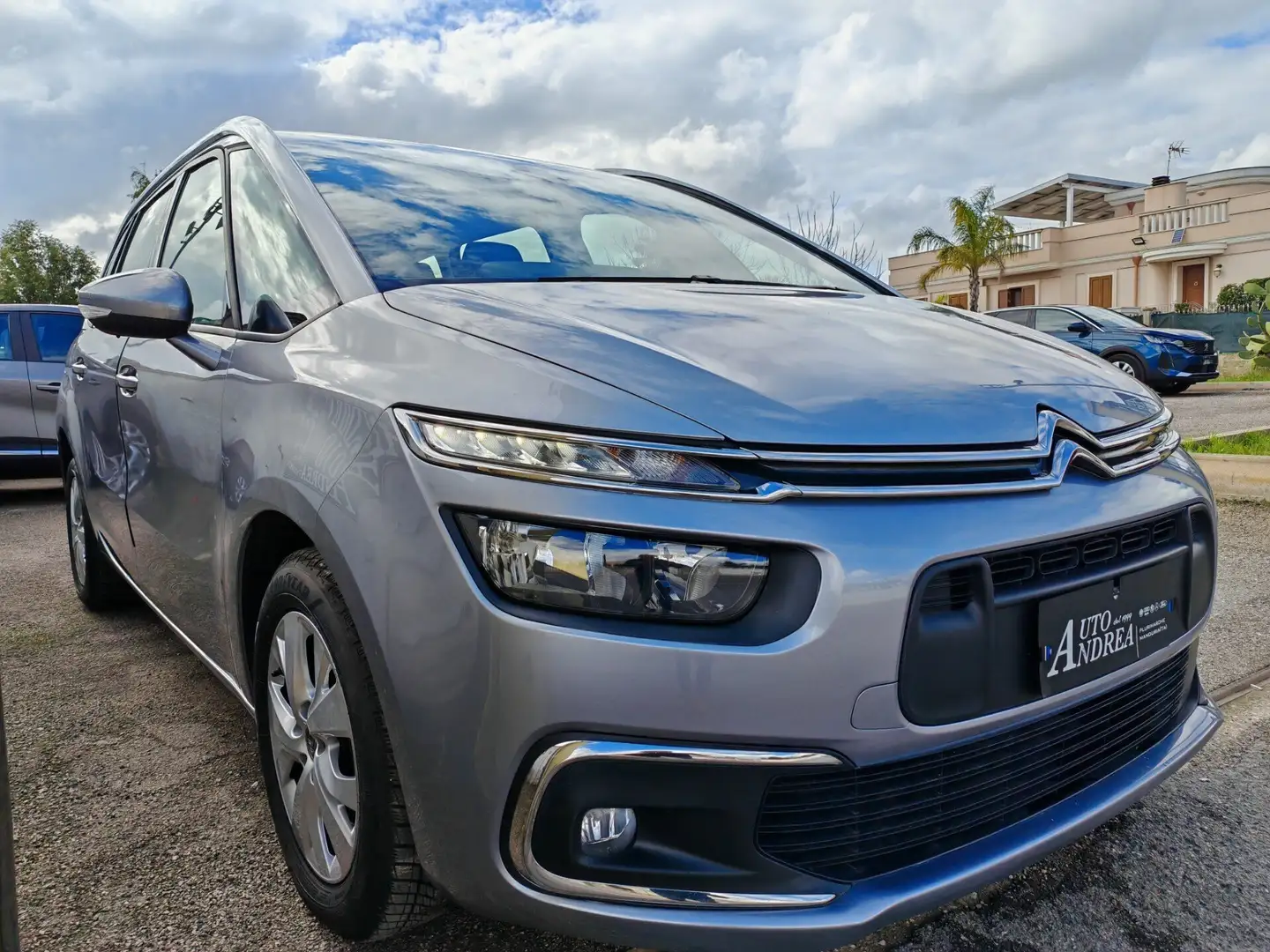 Citroen C4 SpaceTourer Citroen C4 SpaceTourer 15hdi 7Posti navig led 2020 Gris - 2