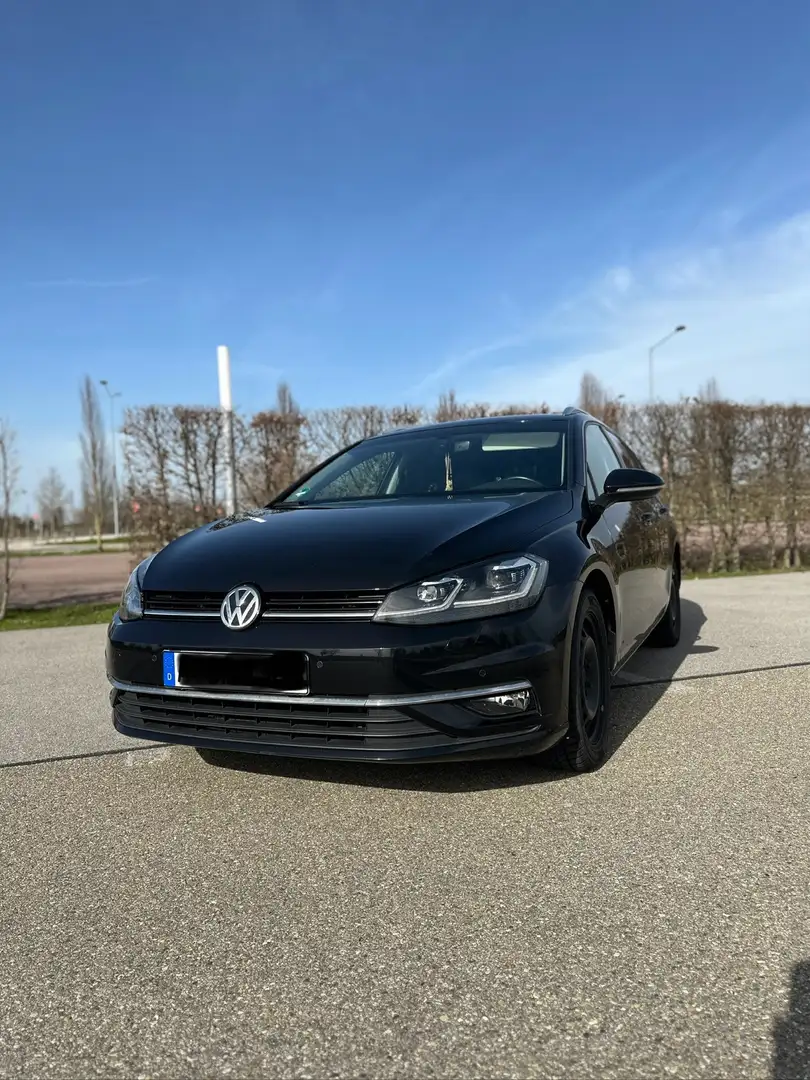 Volkswagen Golf Variant 1.5 TSI ACT DSG Join Noir - 1