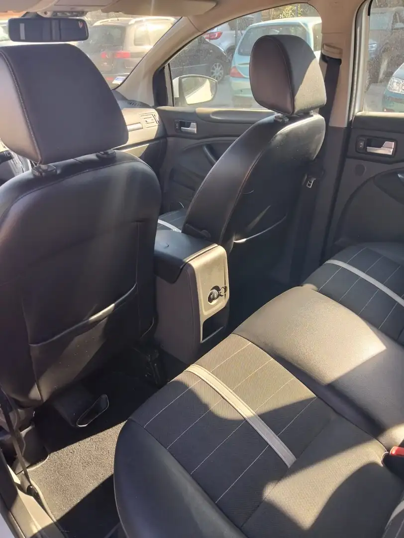 Ford Kuga 2.0 tdci Business 2wd s&s 120cv E6 - 2