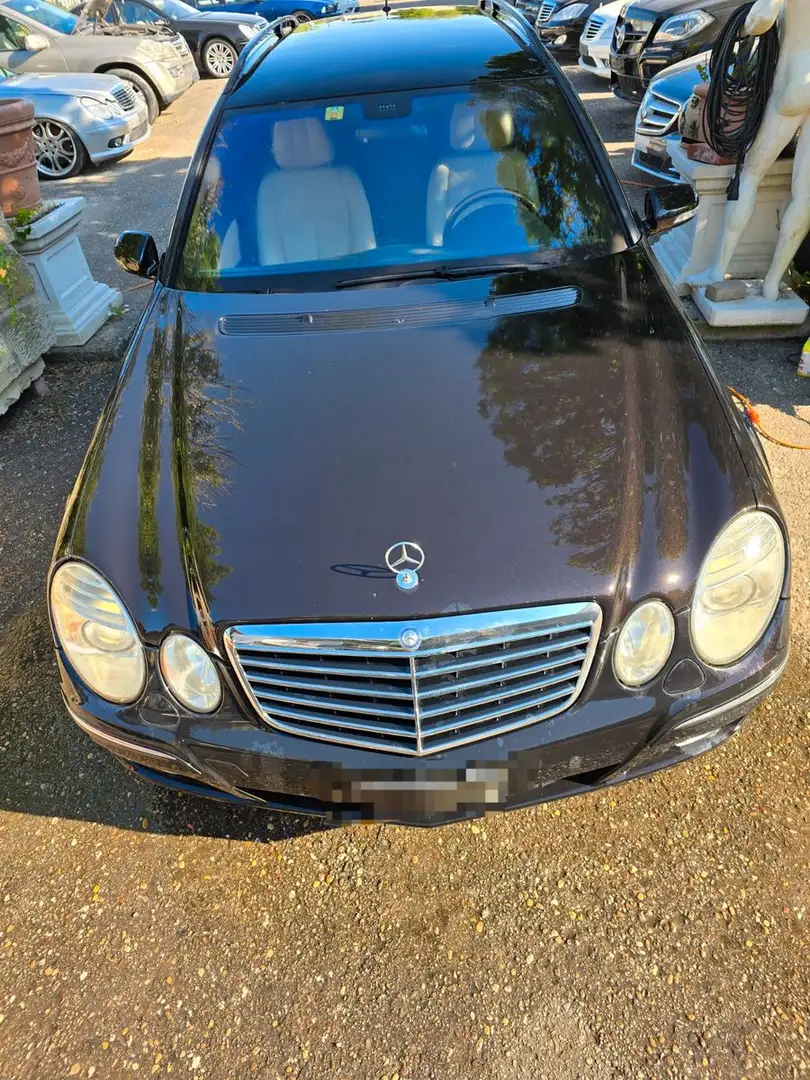 Mercedes-Benz E 500 4MATIC T Columbitschwarz Schwarz - 2