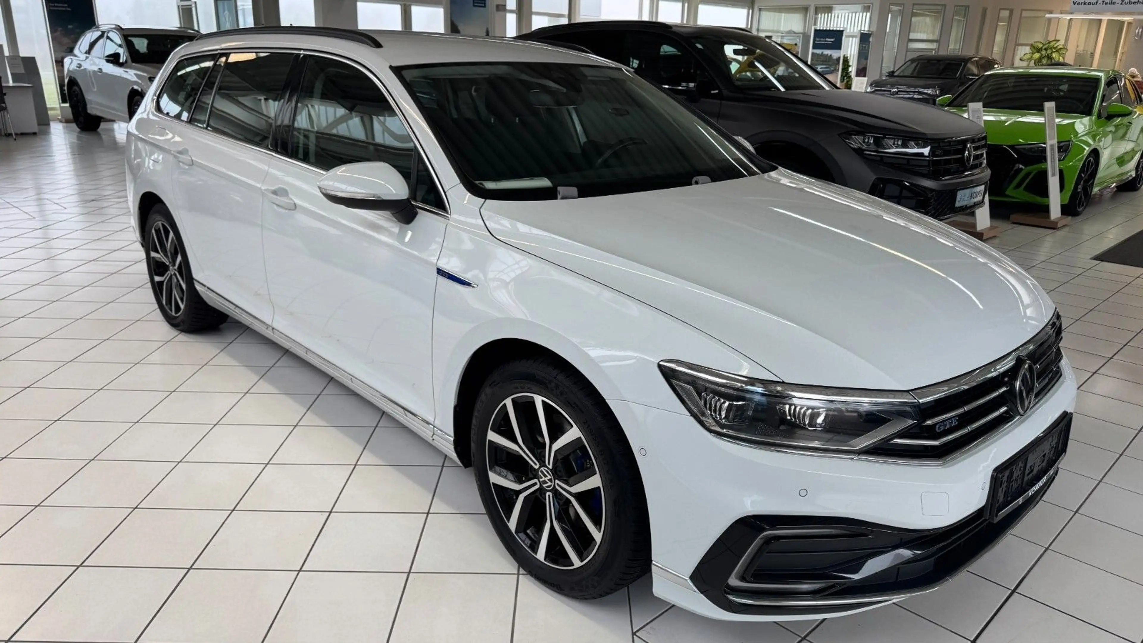 Volkswagen Passat Variant GTE 1.4 PLUG IN HYBRID