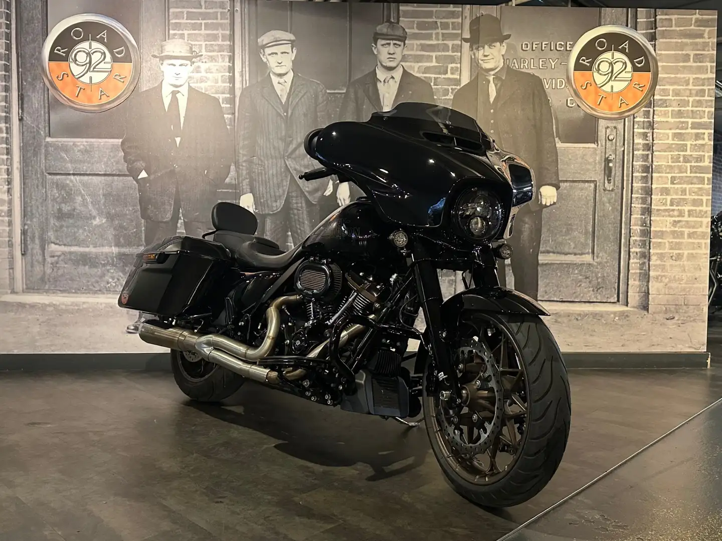 Harley-Davidson Street Glide Zwart - 2