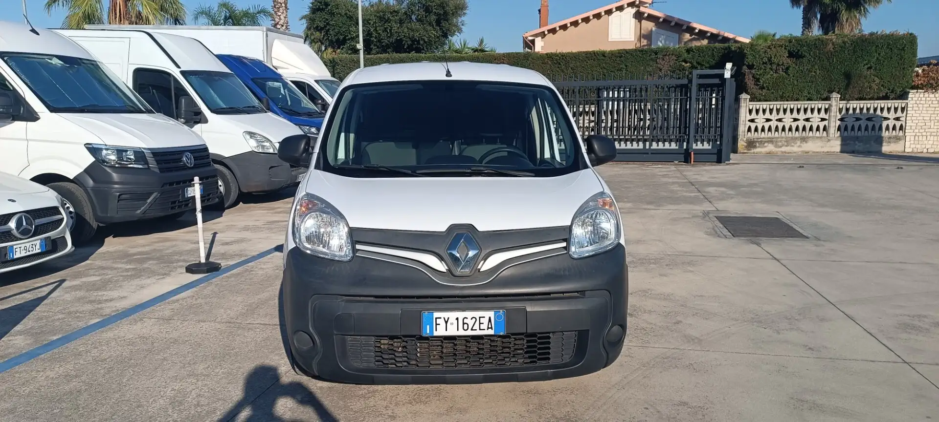 Renault Kangoo 1.5 dCi 90CV 3 posti Maxi Ice Bianco - 2