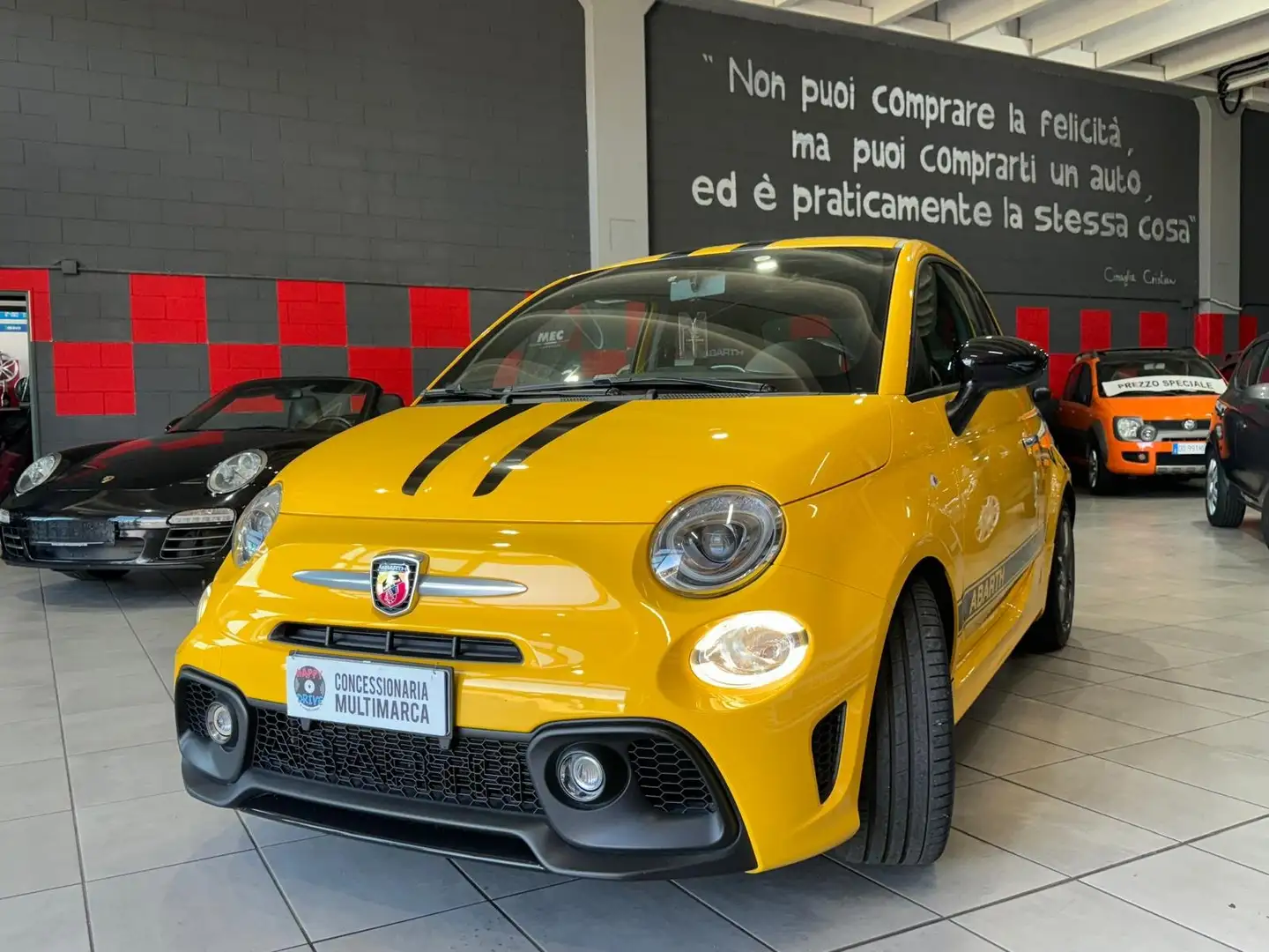 Abarth 595 595 1.4 t-jet Pista 160cv Geel - 1