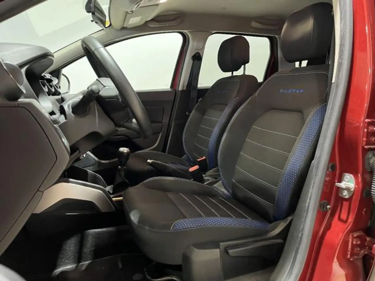 Dacia Duster 1.5dCi SL Urban Explorer 4x2 110 Rojo - 2