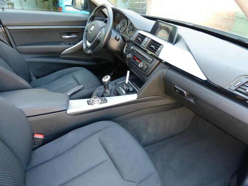 BMW 318 318 GT d[XENON/NAVI/SHZ/PDC/AHK] — photo 11