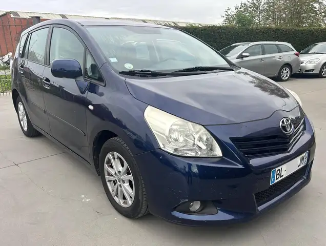 Toyota Verso Verso 2.0 D-4D Skyview, 5 Places, EXPORT