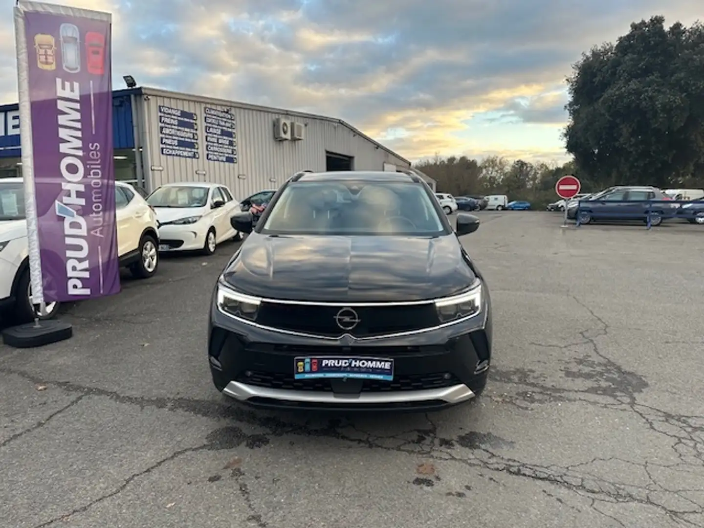 Opel Grandland 1.5 D 130CH ULTIMATE BVA8 Noir - 2