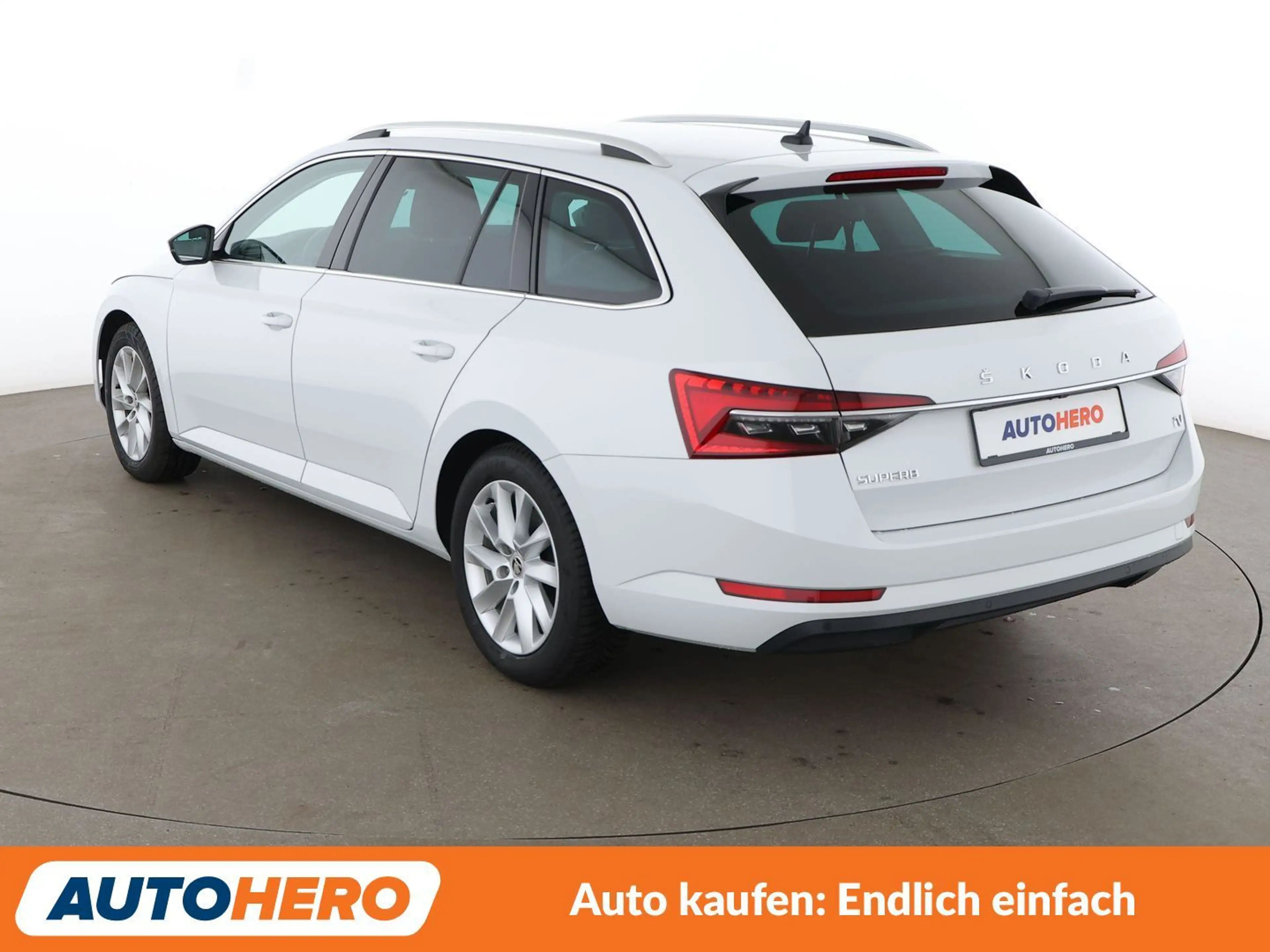 Skoda Superb 1.4 Plug-in Hybrid Style iV Aut.*LED*ACC*CAM*4xSHZ — photo 4