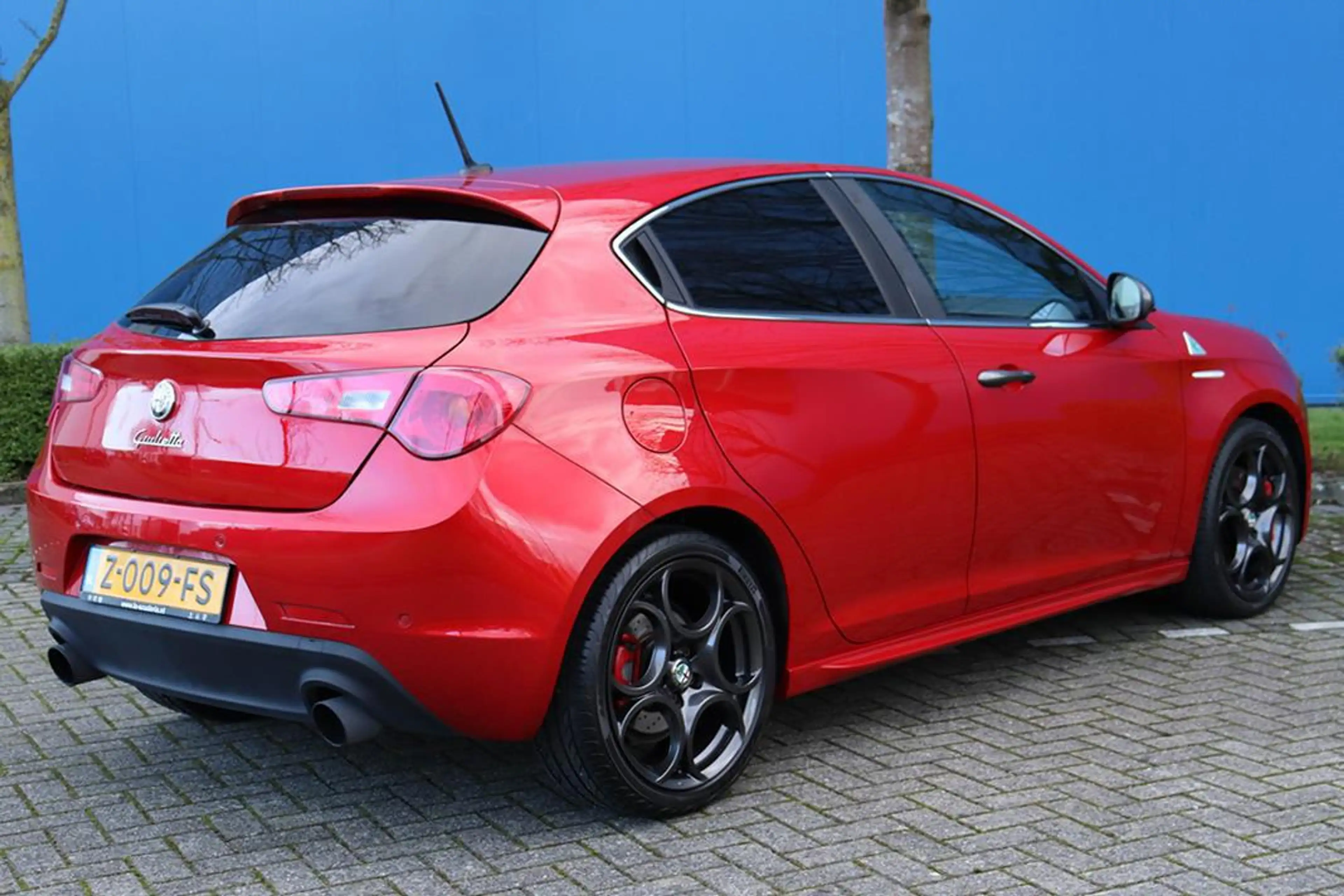 Alfa Romeo Giulietta 1.7 TBi QV Competizione Rosso — photo 3