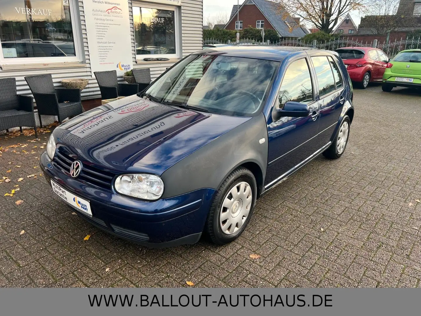 Volkswagen Golf IV Lim. Pacific*2.HAND*KLIMA*TÜV 05/2025* Blau - 2