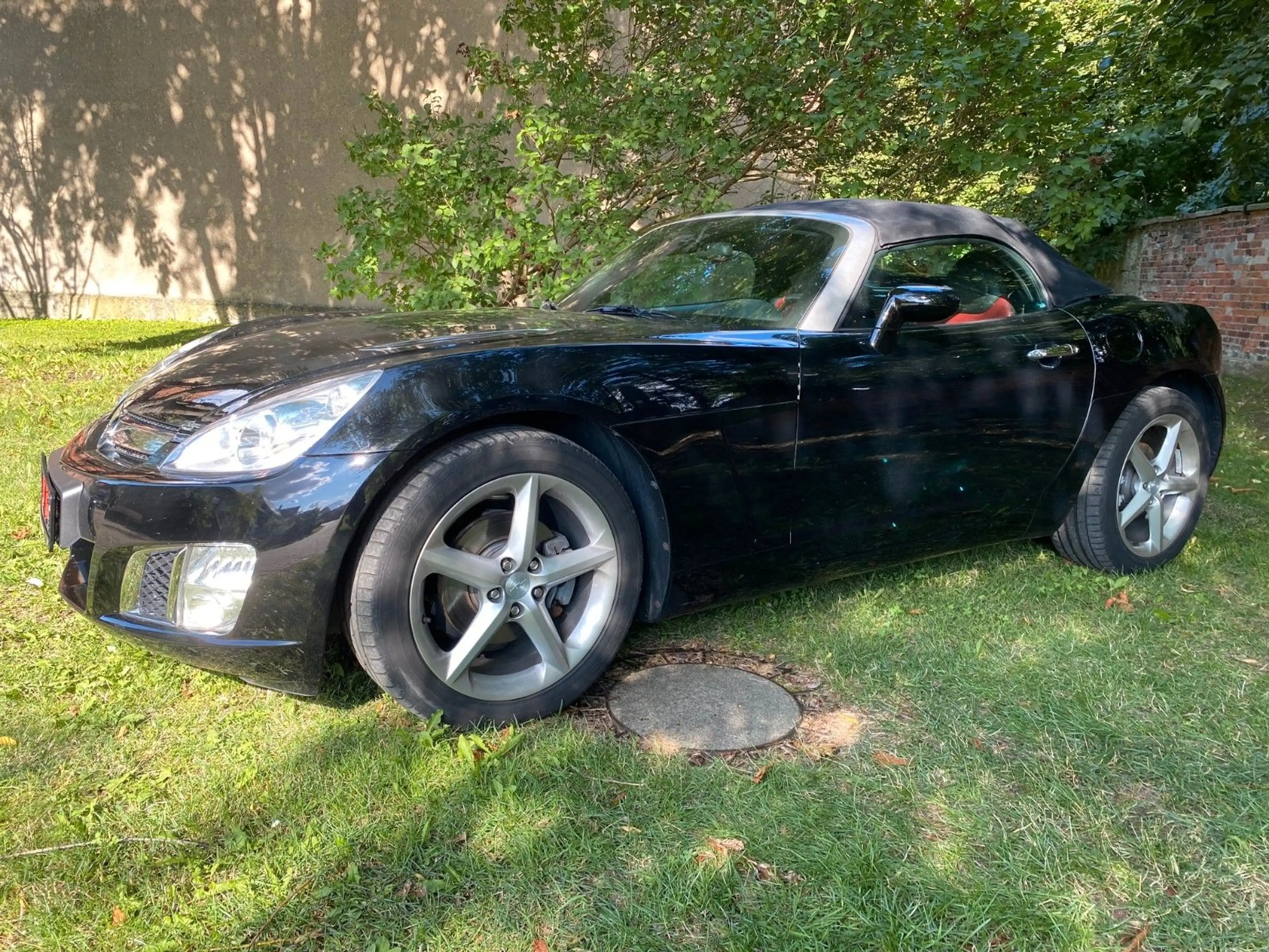 Opel GT 2.0 Turbo — photo 9