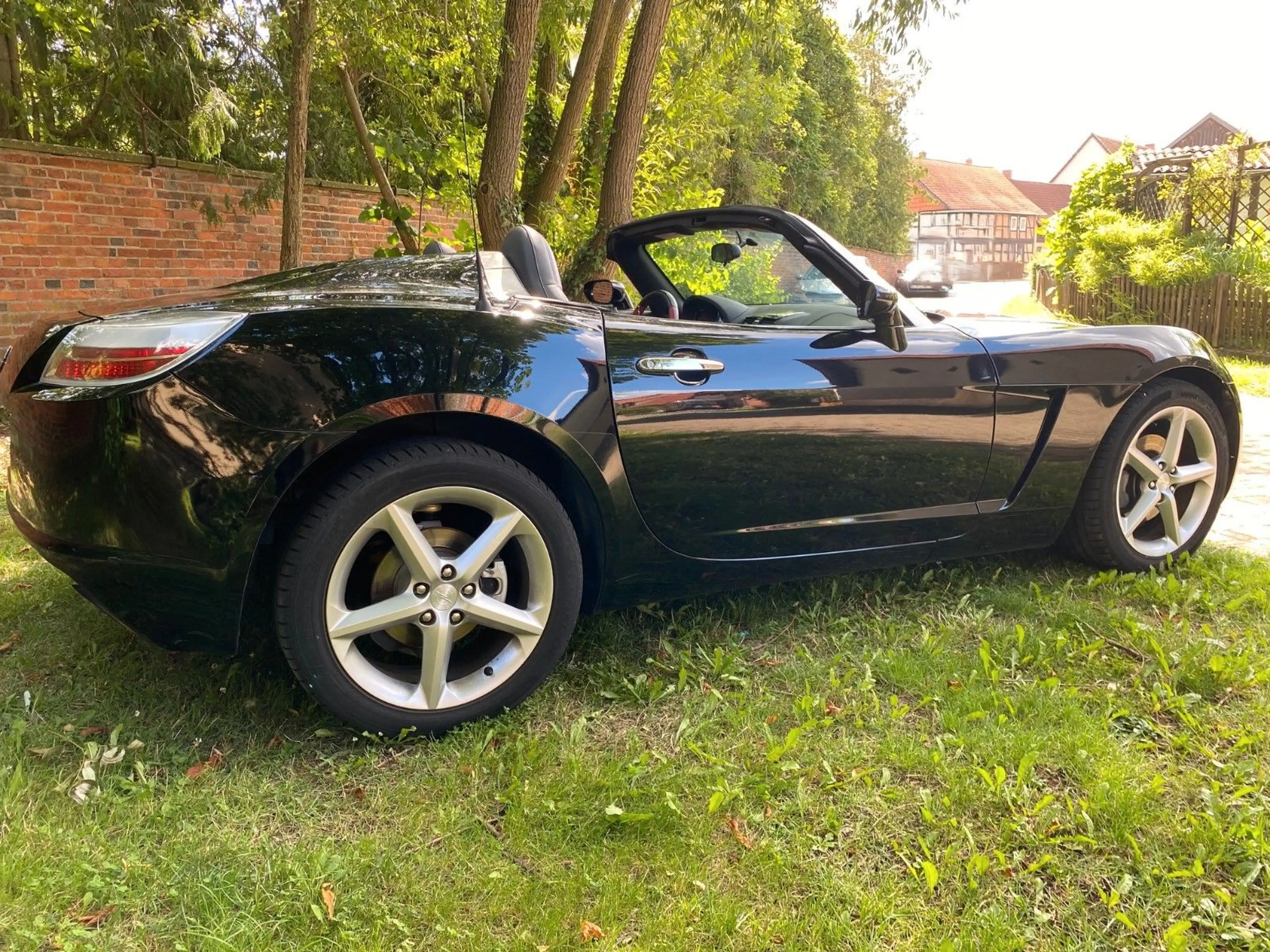 Opel GT 2.0 Turbo — photo 5