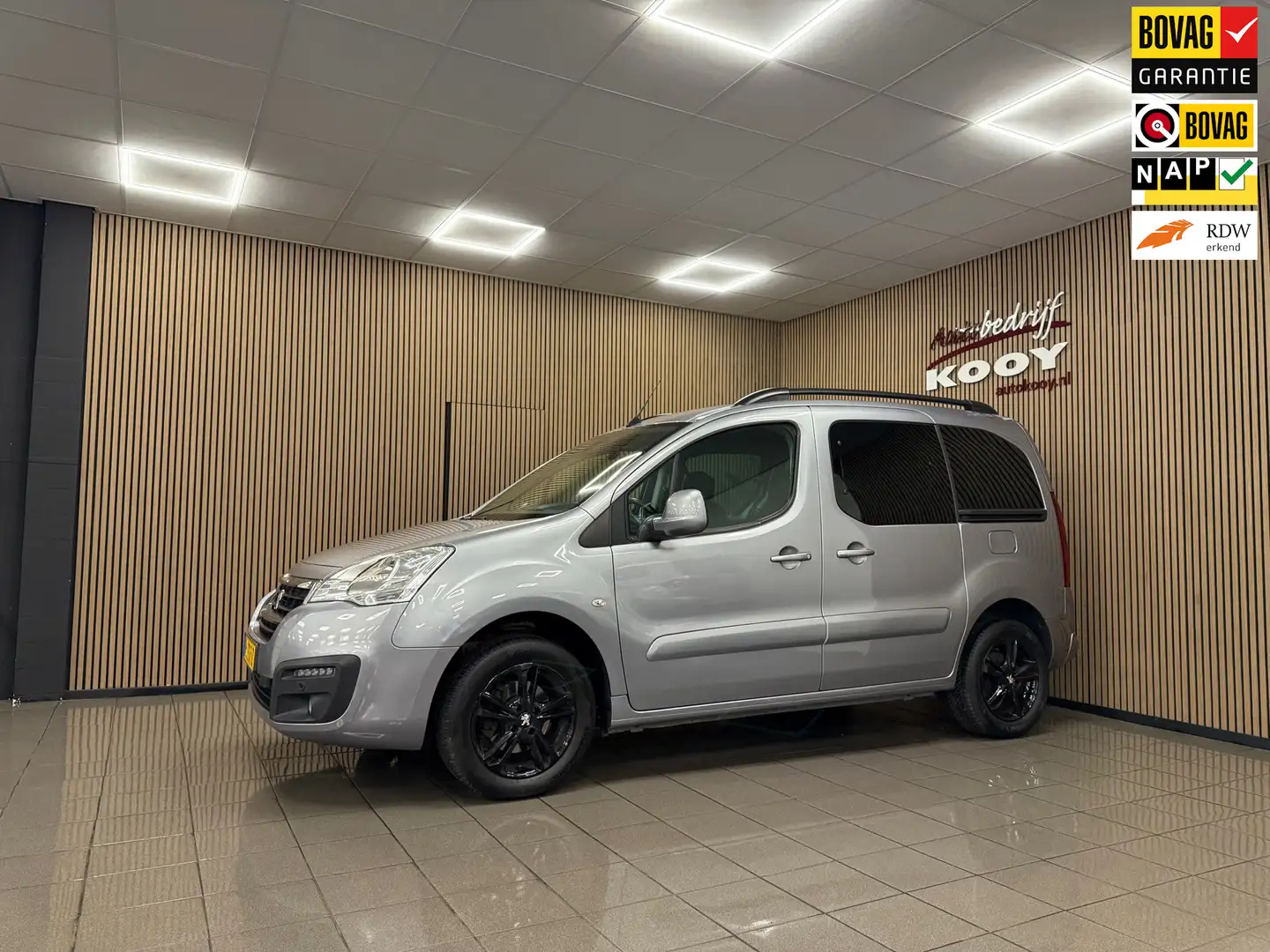 Peugeot Partner Tepee 1.2 PureTech Allure * Trekhaak / Camera / Na Grijs - 1