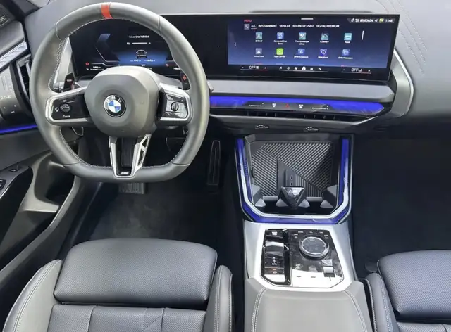BMW X3 view 3